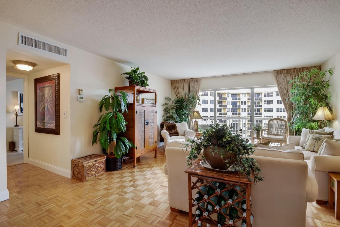 2600 N Flagler Drive 805