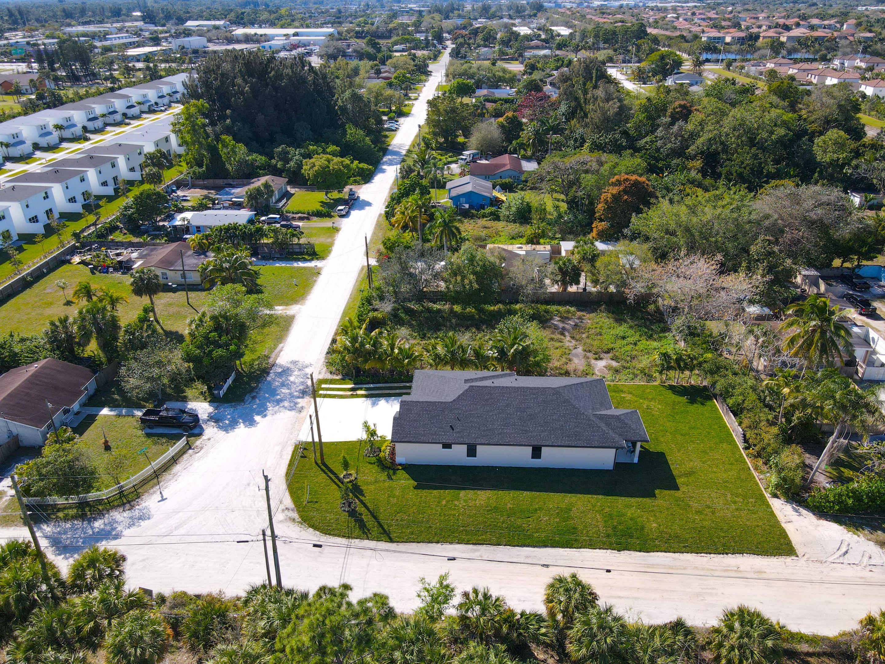 6261 Bishoff Road