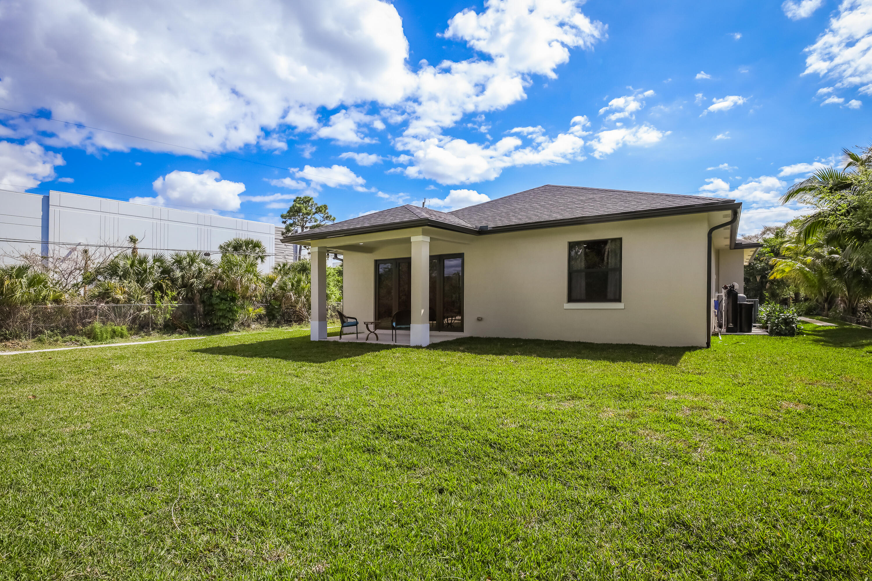 6261 Bishoff Road
