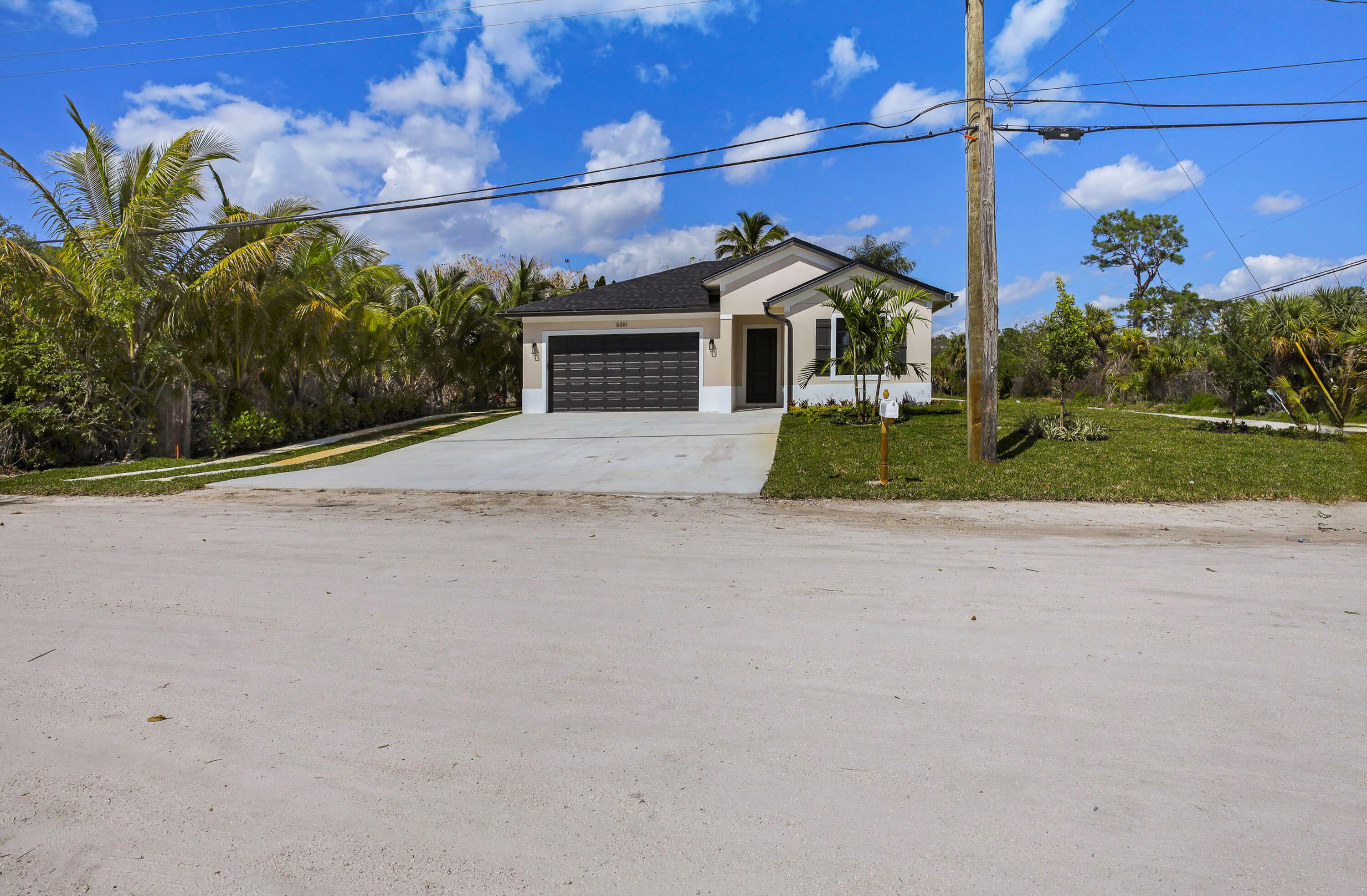 6261 Bishoff Road