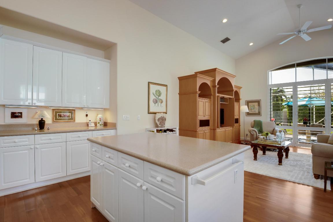 8210 Cypress Point Road