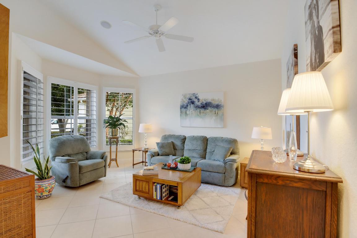 8210 Cypress Point Road