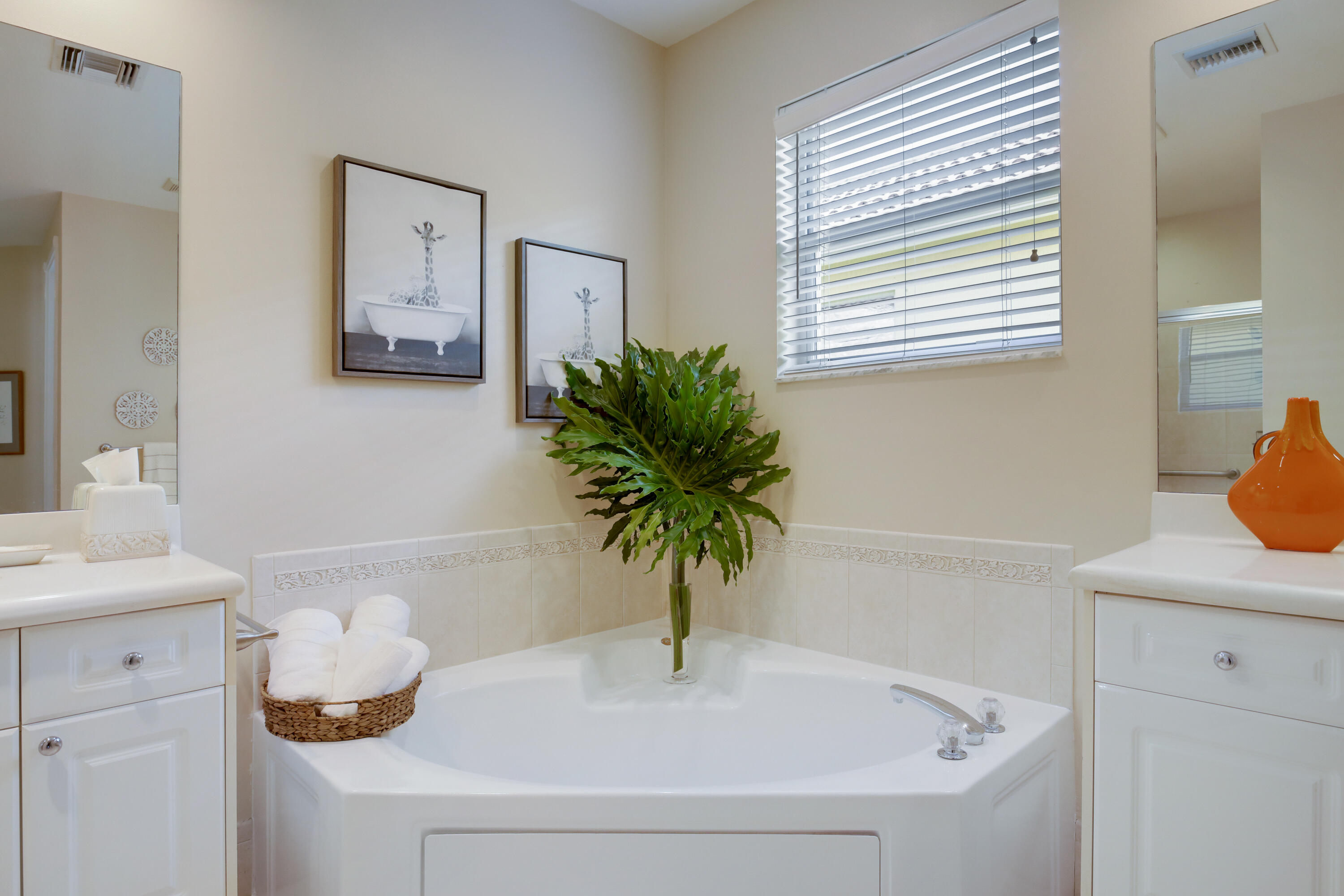 8210 Cypress Point Road