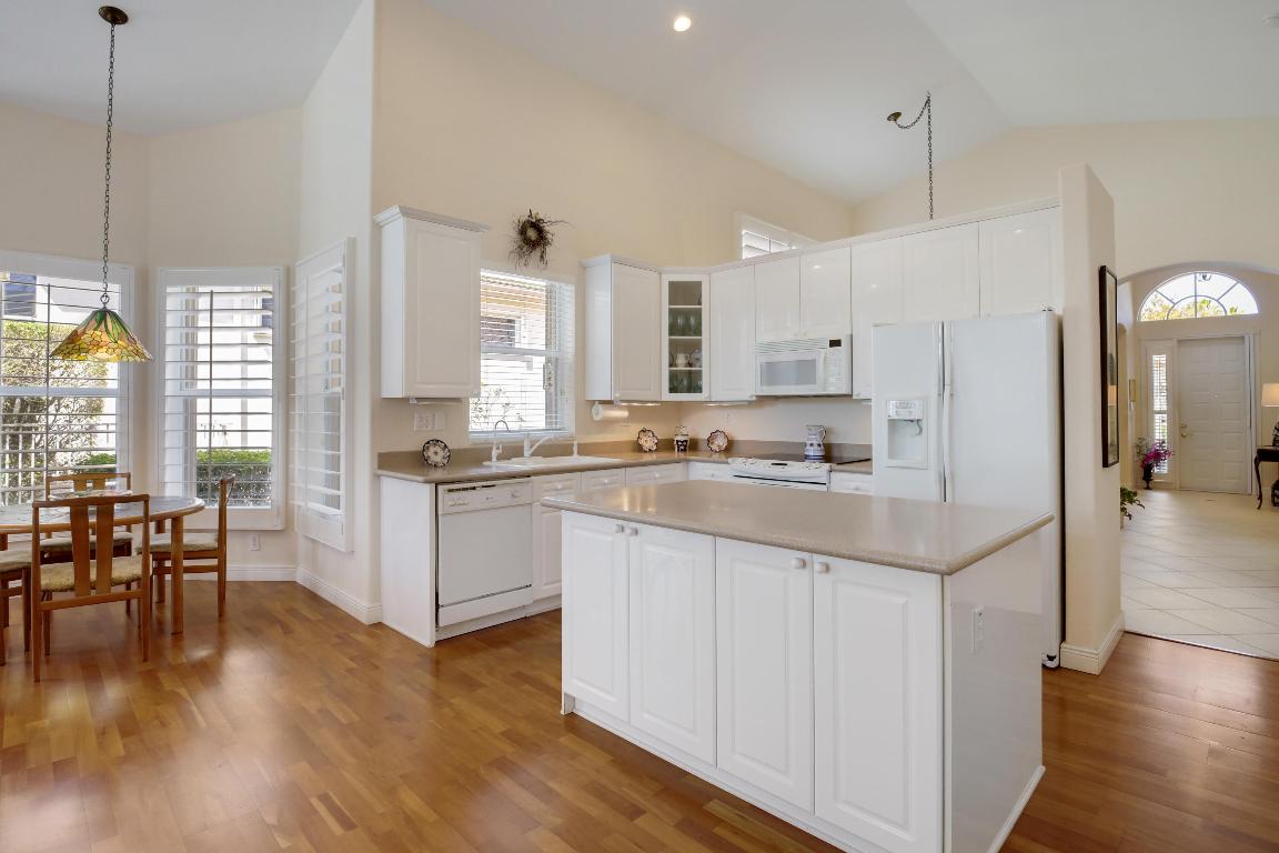 8210 Cypress Point Road