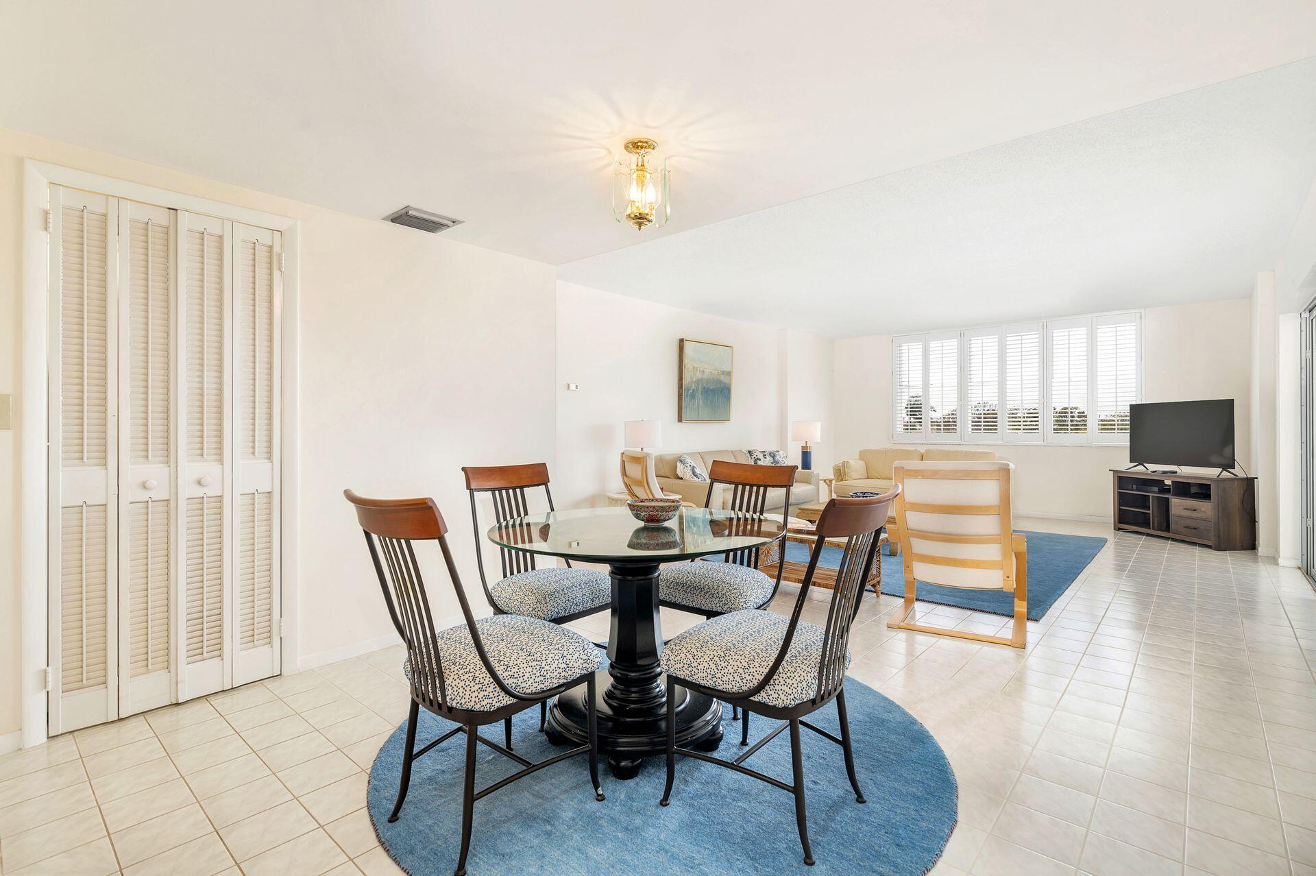 2600 N Flagler Drive 402, West Palm Beach Unit: 402