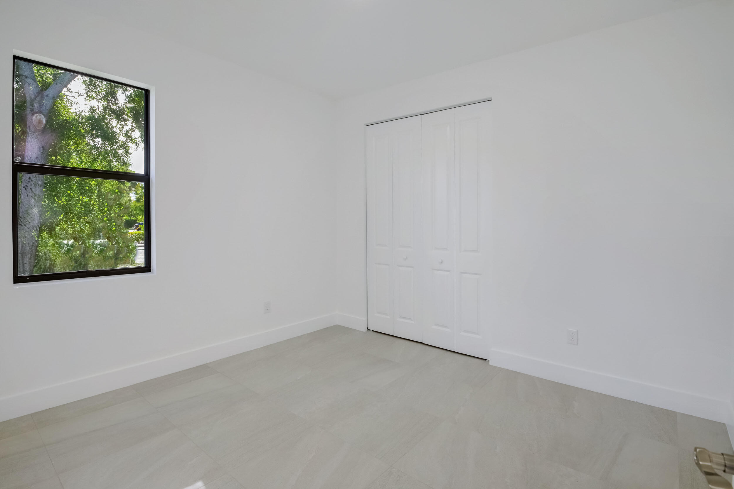 5987 Tiffany Place