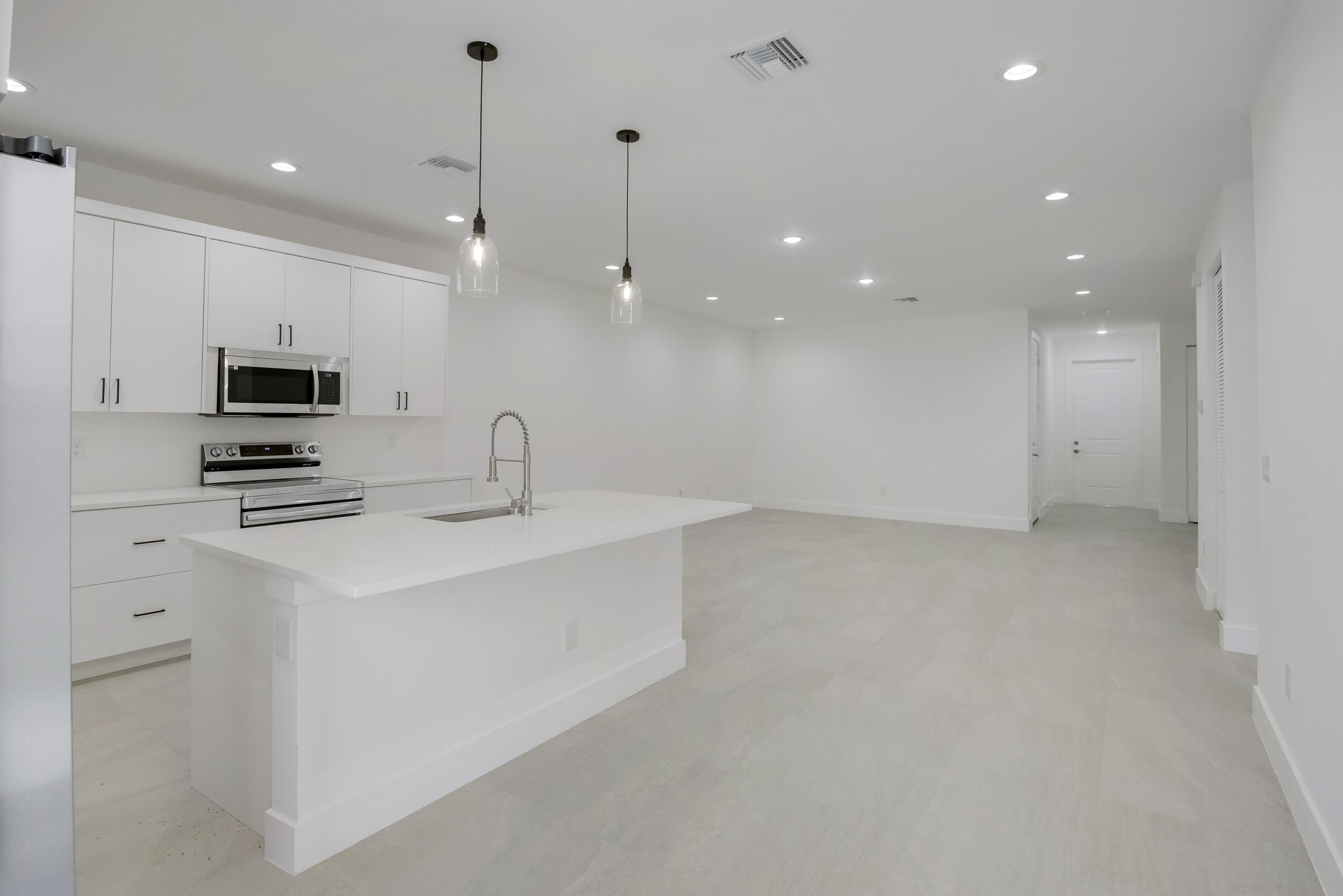 5987 Tiffany Place