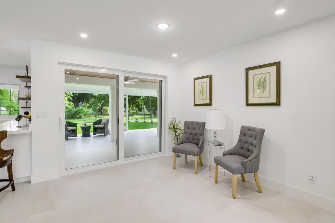 12736 Orange Boulevard