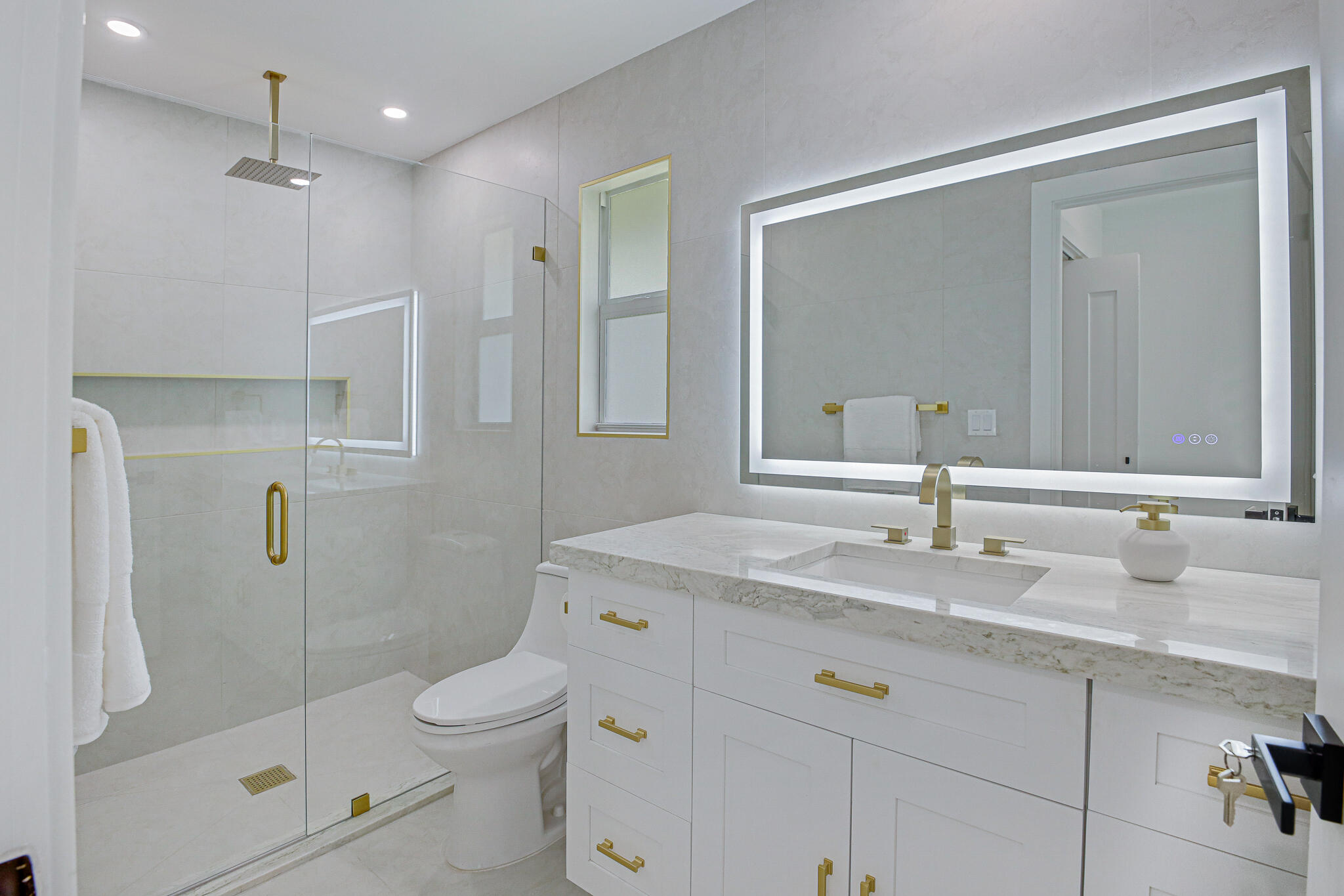 12736 Orange Boulevard