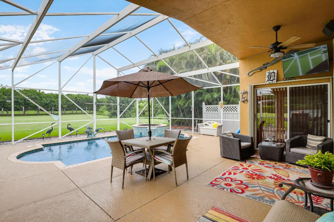 3636 Chesapeake Court