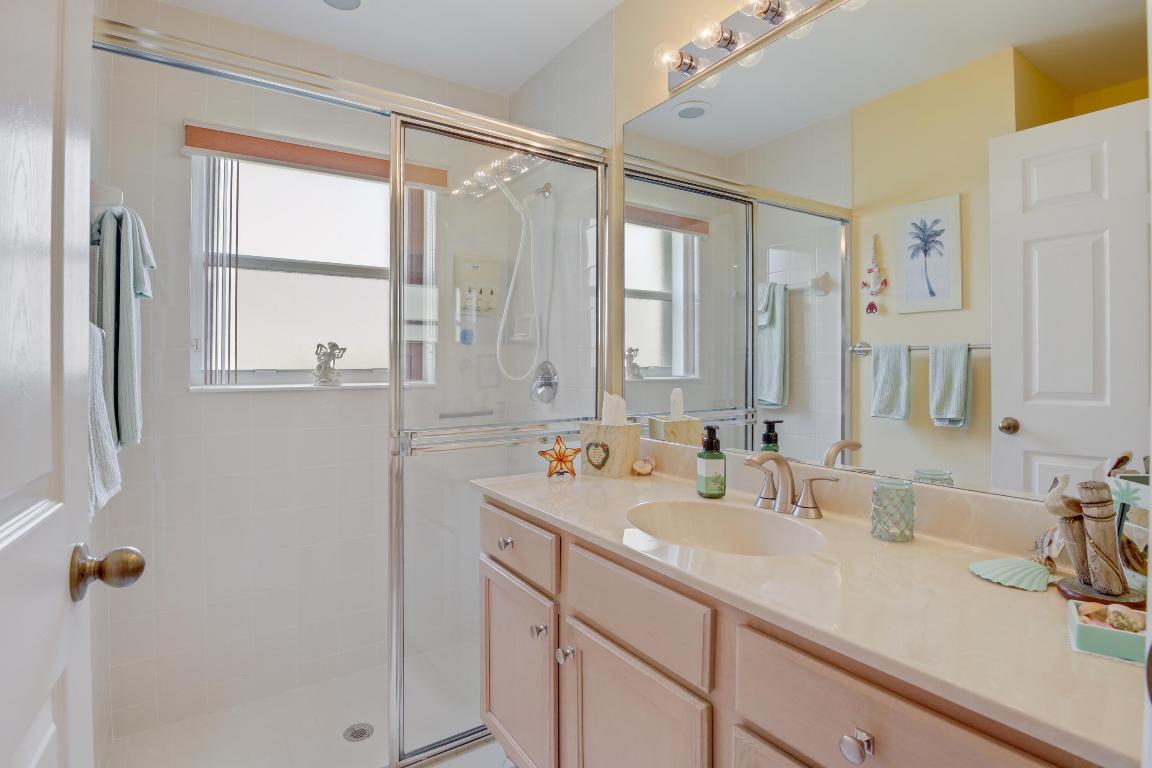 3636 Chesapeake Court