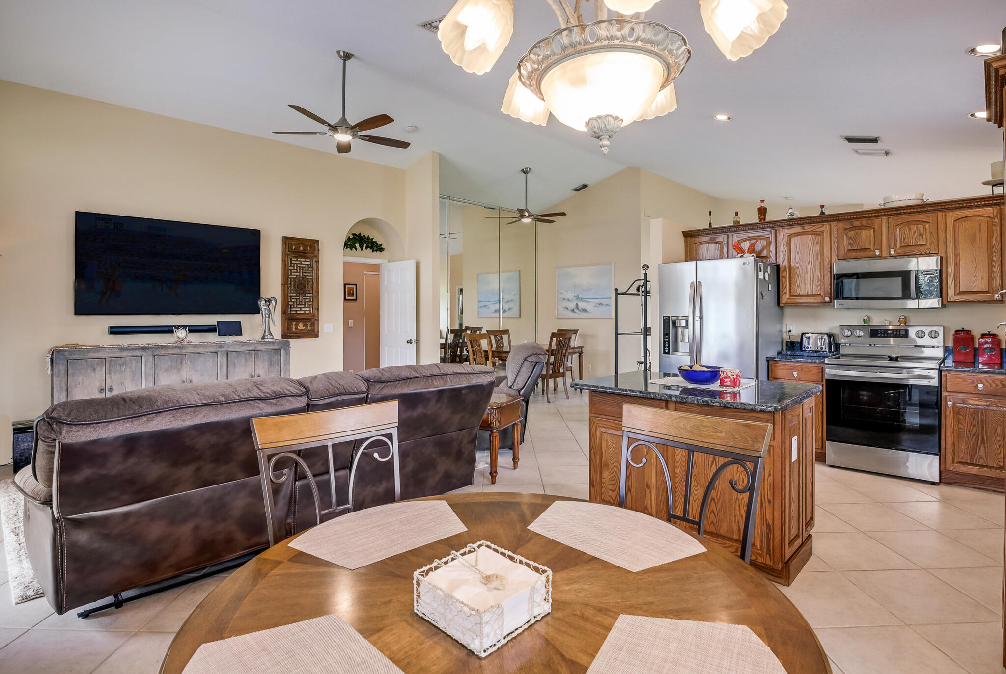 3636 Chesapeake Court
