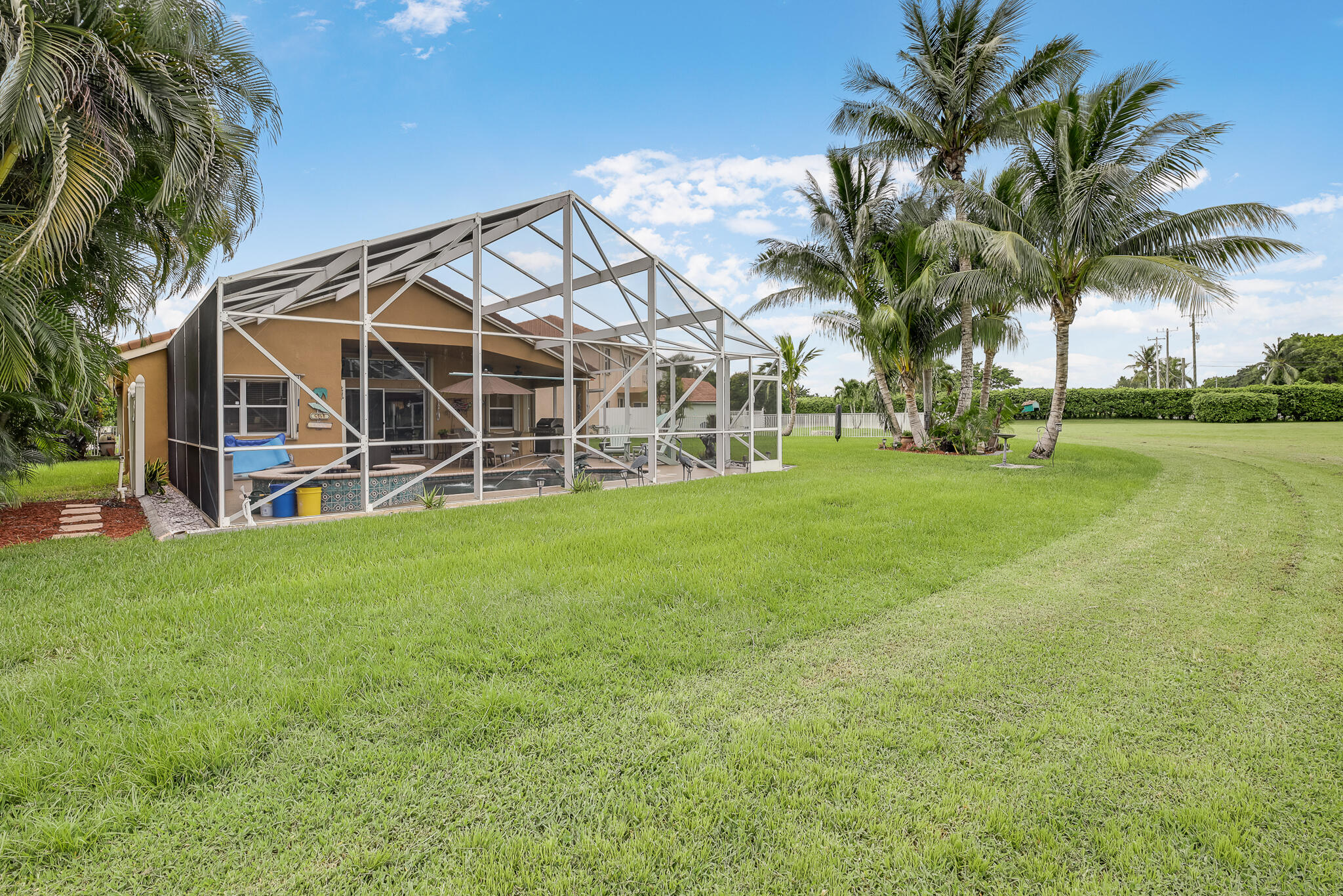 3636 Chesapeake Court