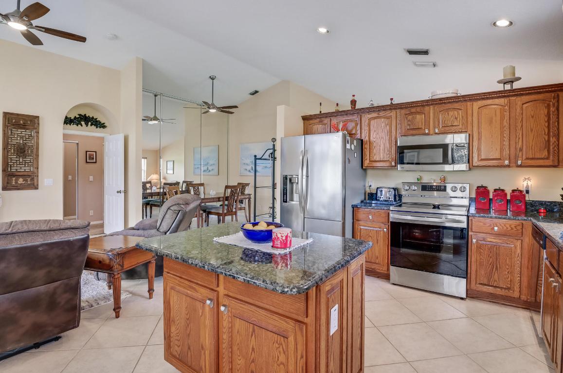 3636 Chesapeake Court