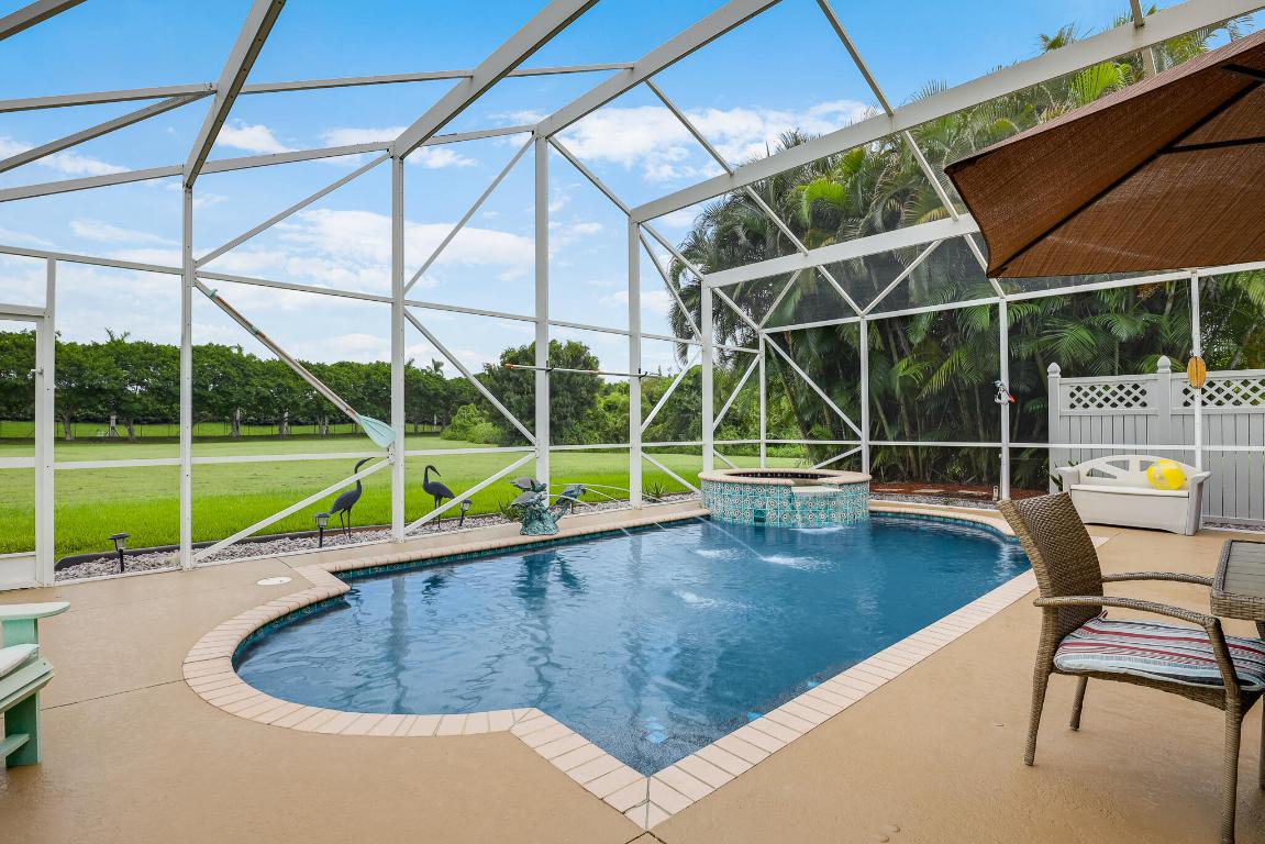 3636 Chesapeake Court