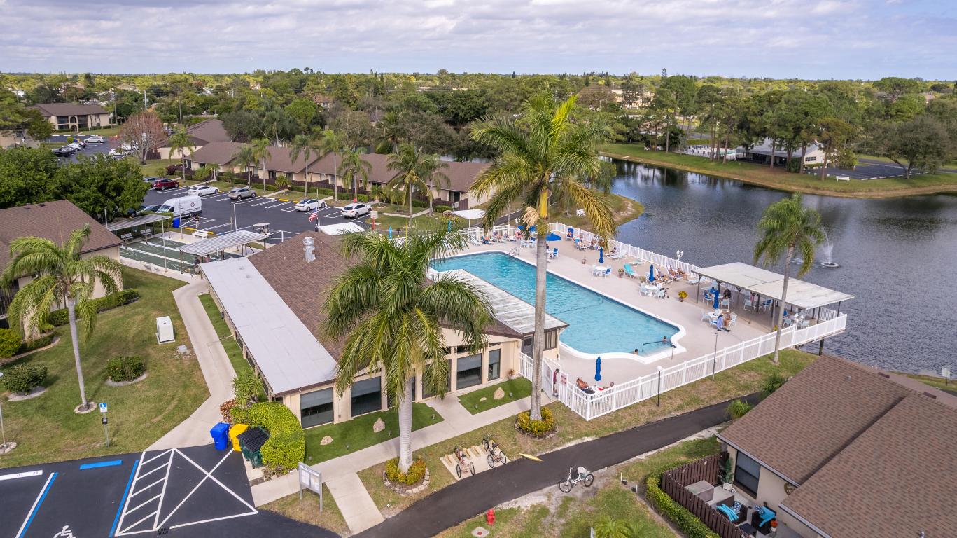 405 Pine Glen Lane D-2