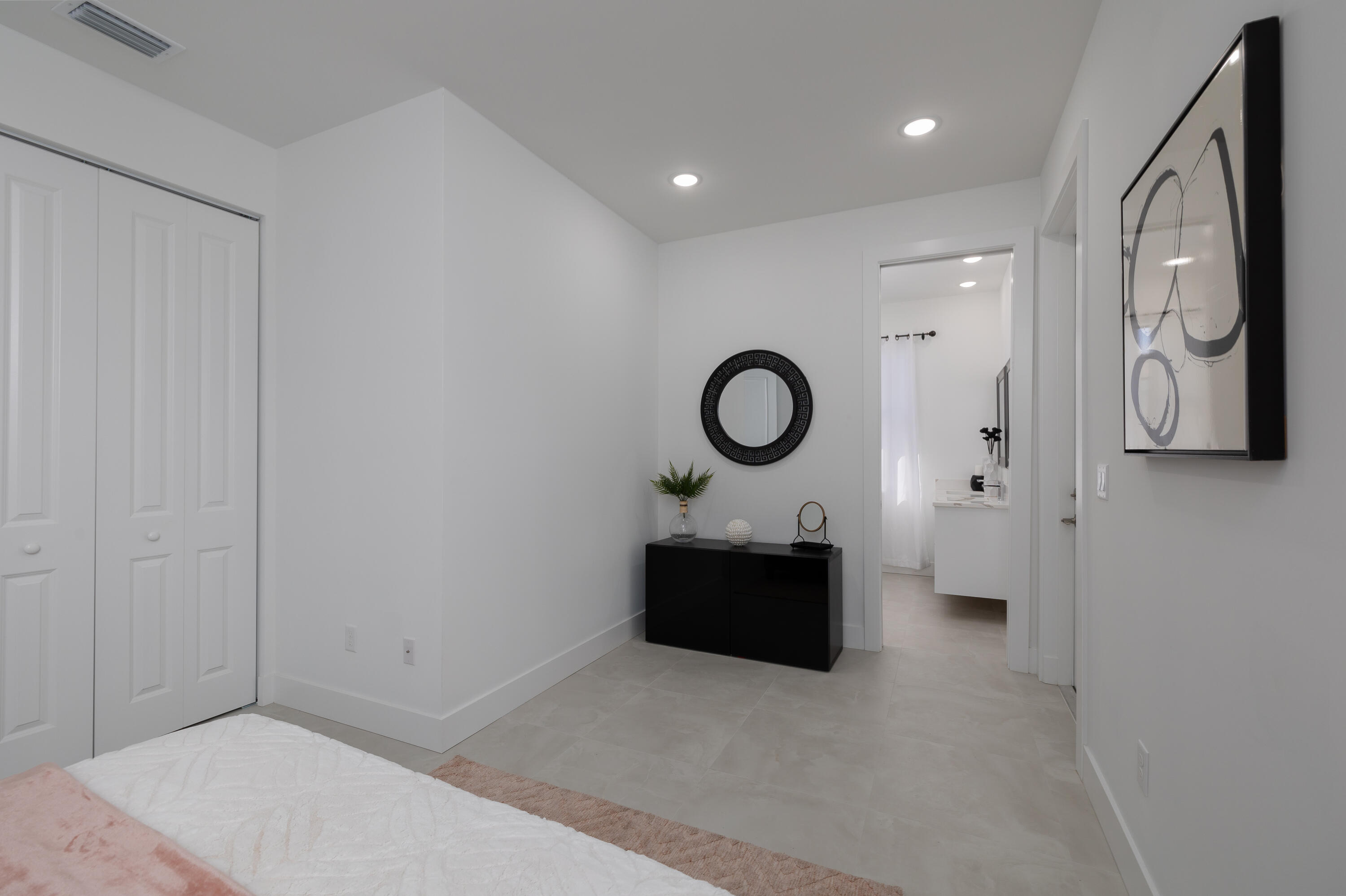 2452 Cecelia Street