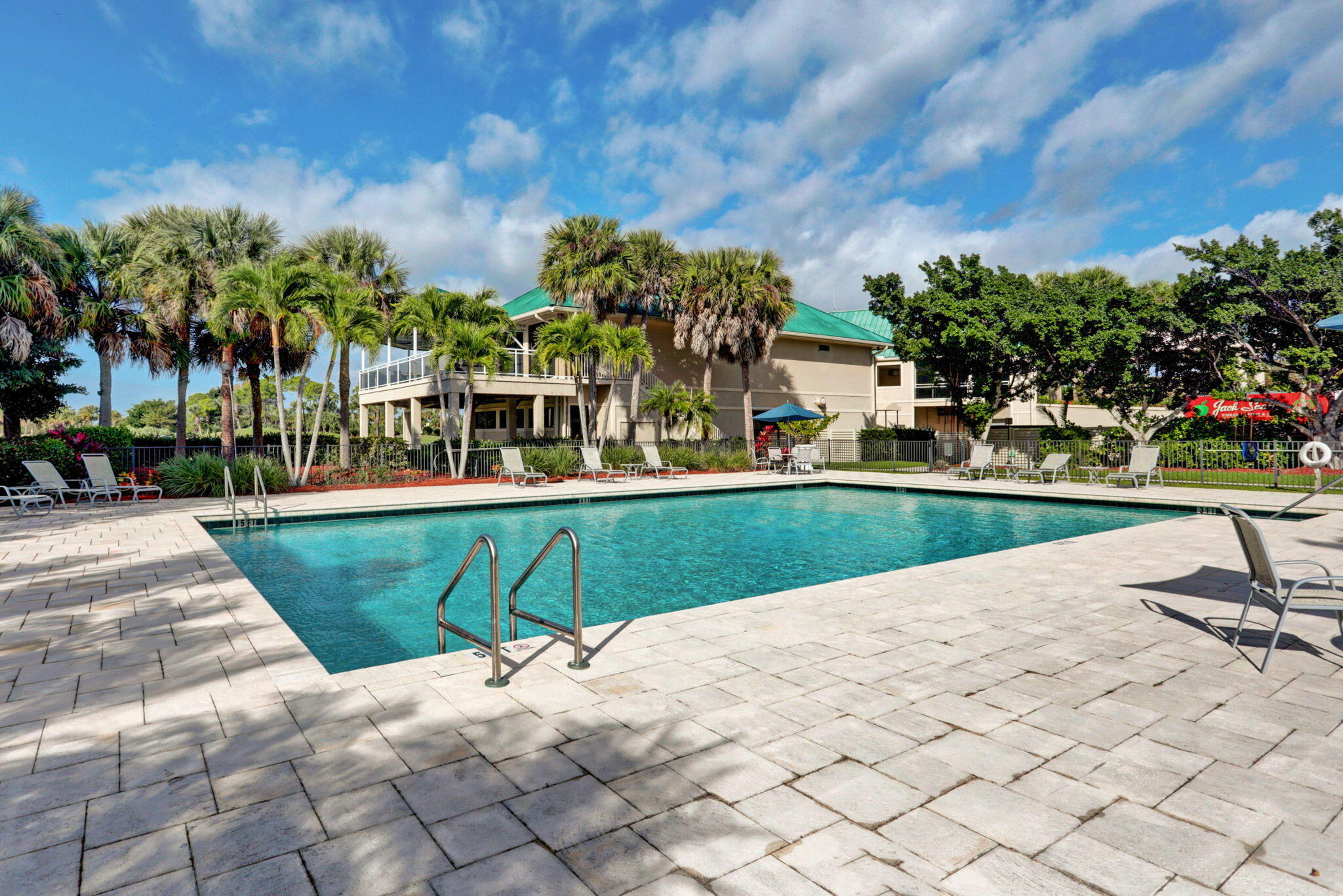 8150 Spyglass Drive