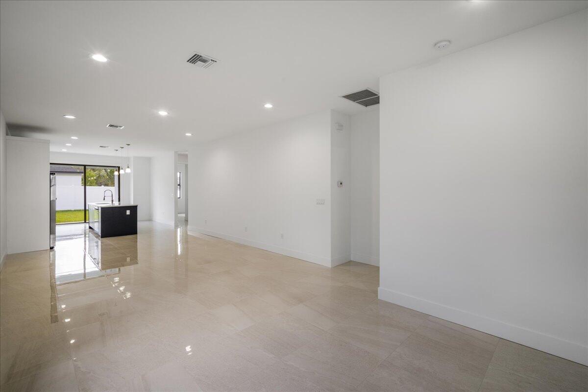 4736 Marguerita Street