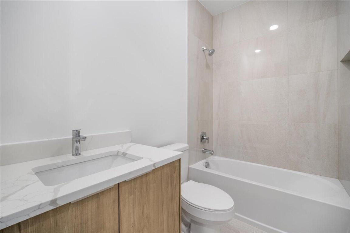 4736 Marguerita Street