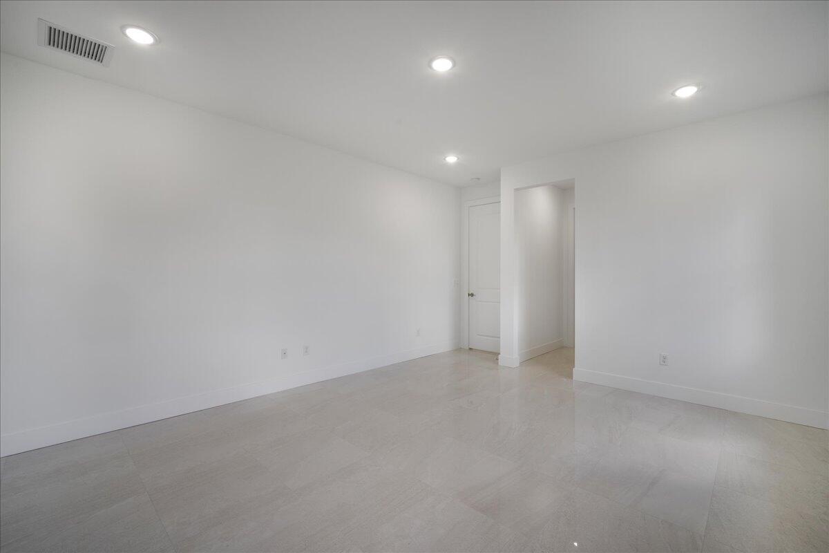 4736 Marguerita Street