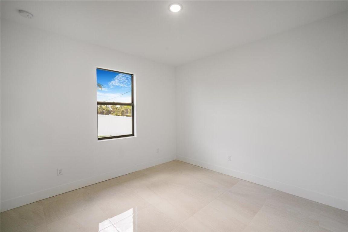 4736 Marguerita Street