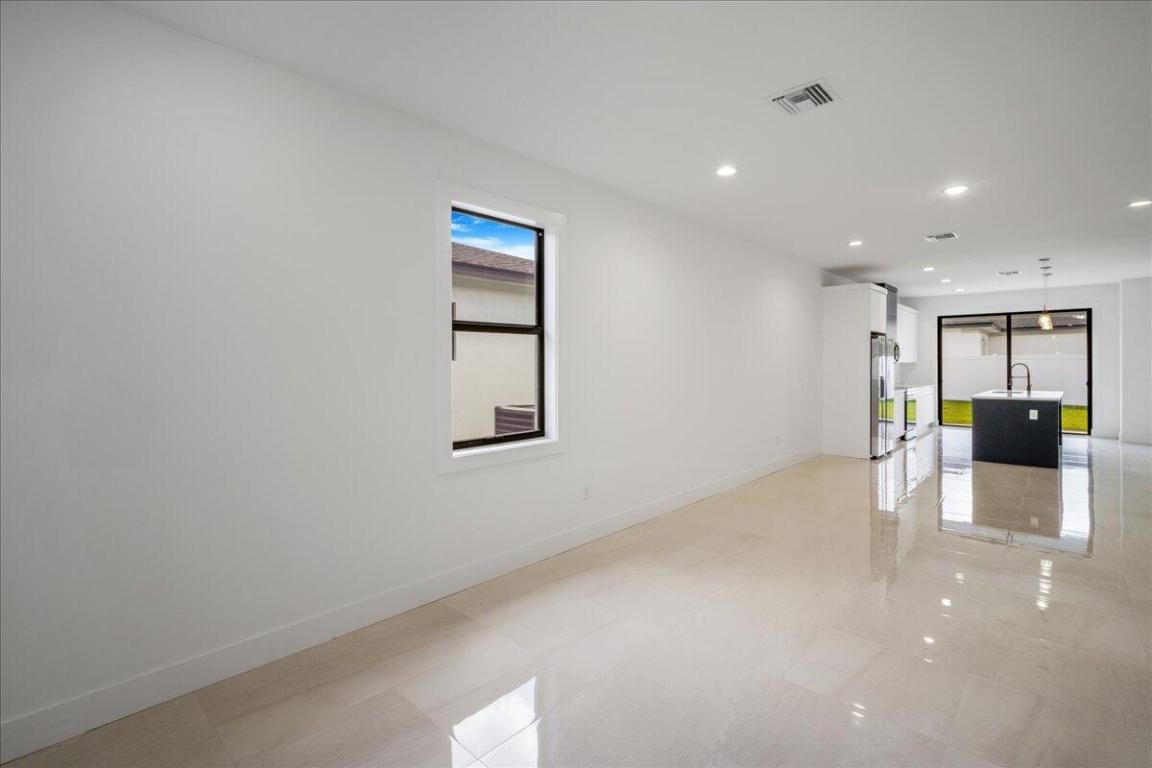 4736 Marguerita Street