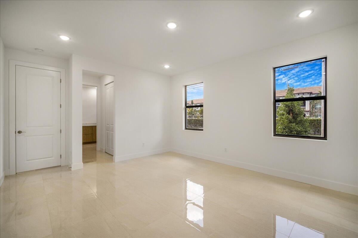 4736 Marguerita Street