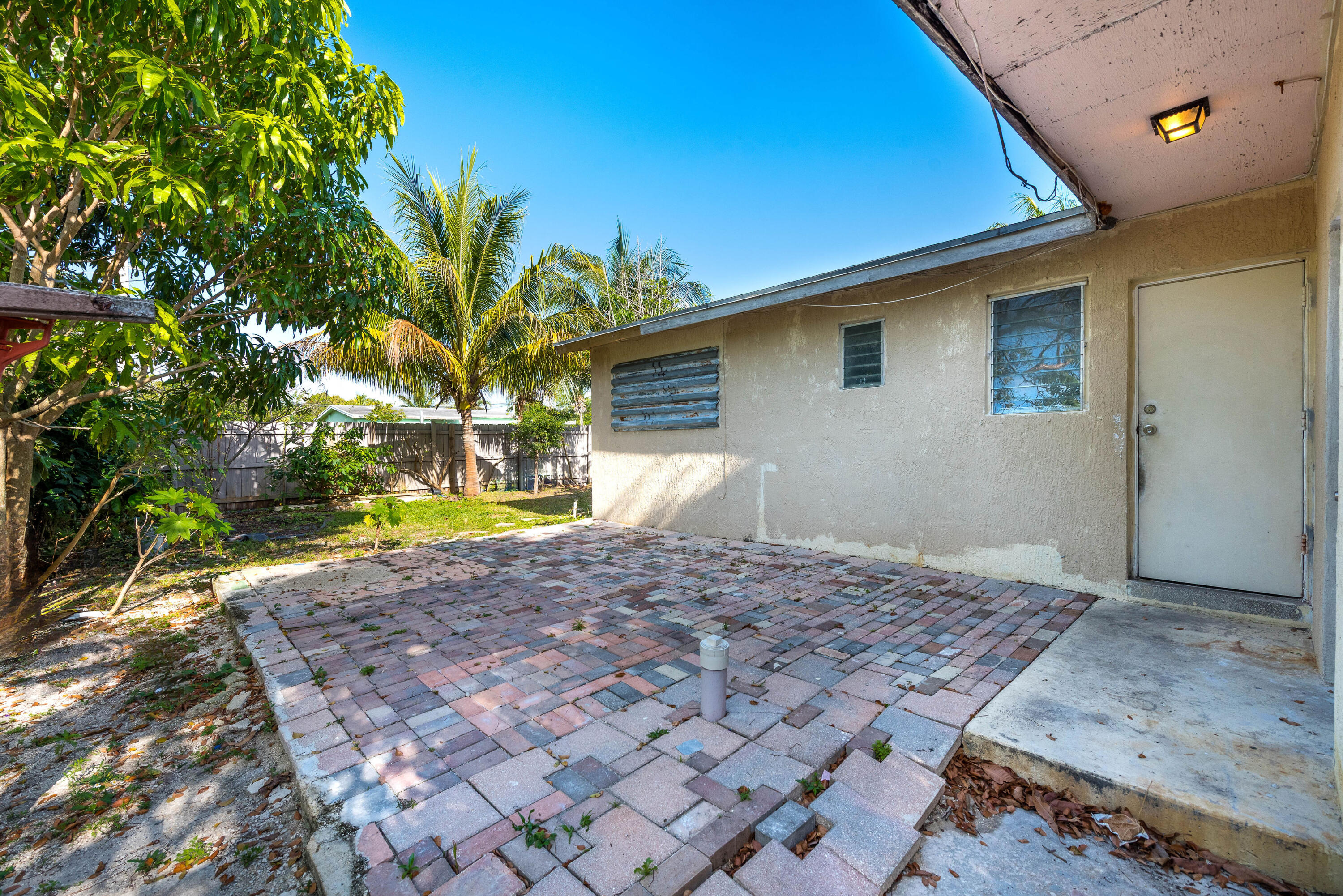 528 NE 20th Avenue