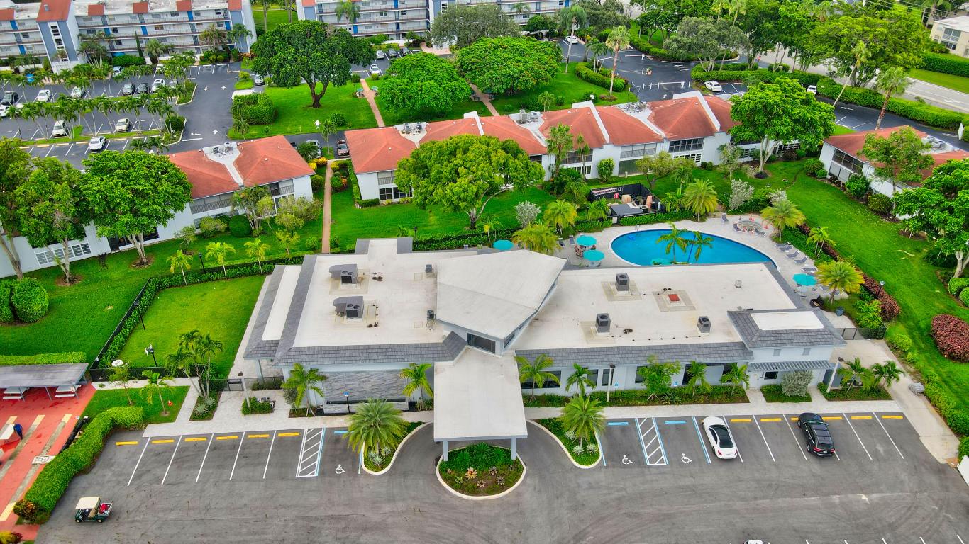 6675 S Oriole 4030 Boulevard 4030