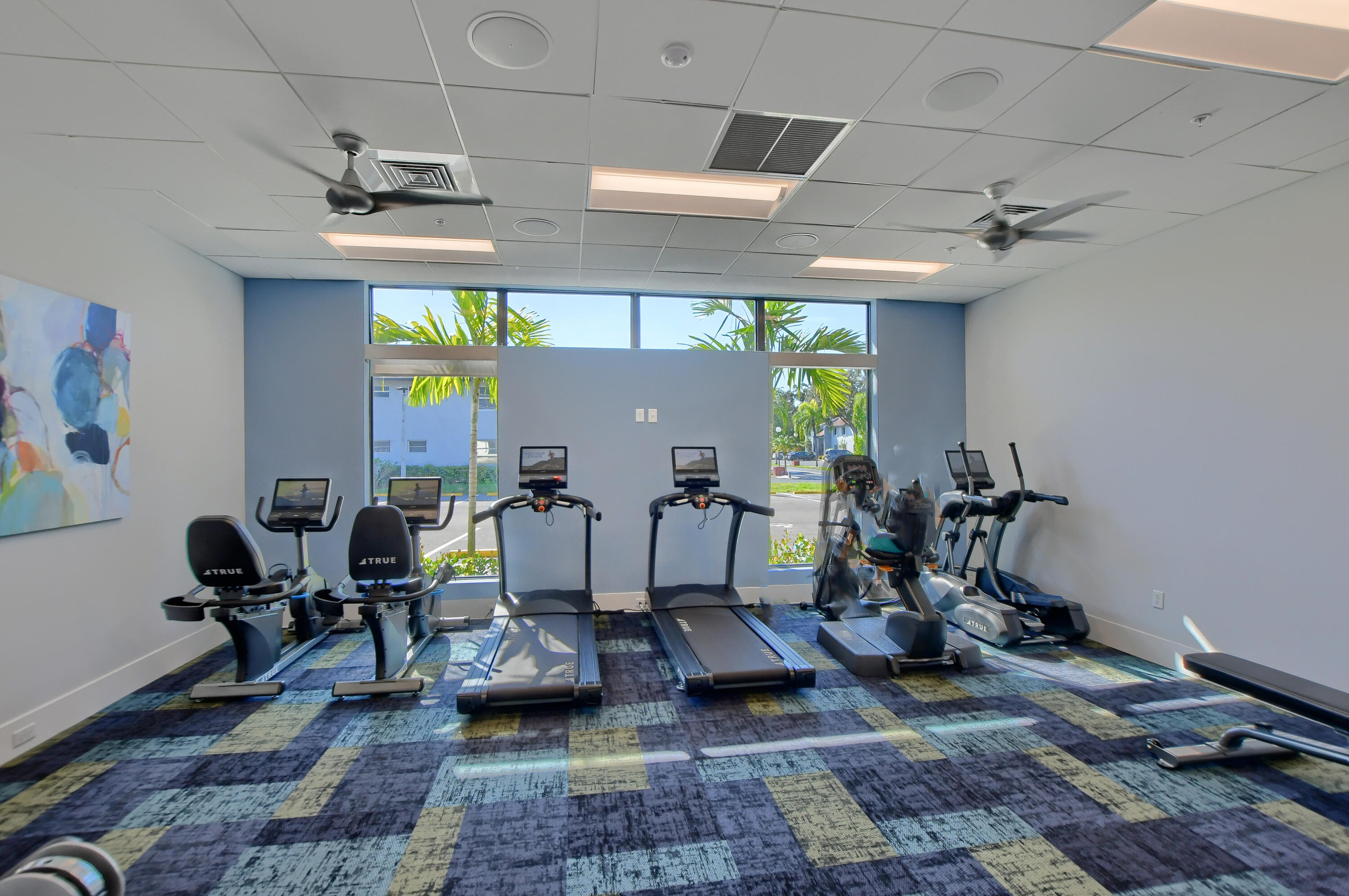 6675 S Oriole 4030 Boulevard 4030