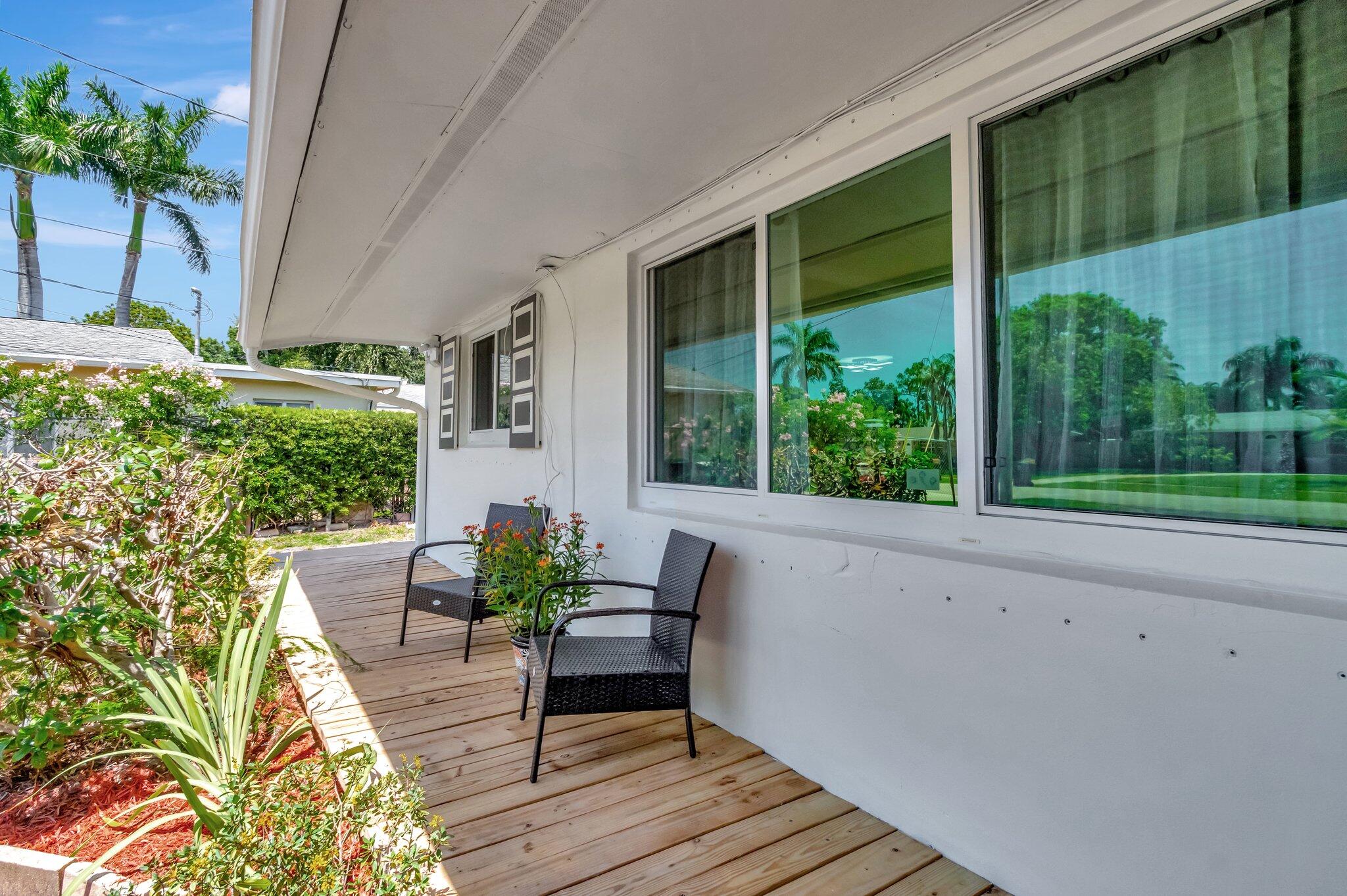 1466 Rose Circle