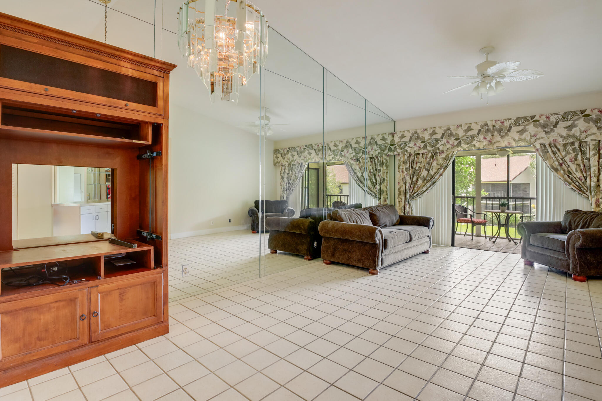 3340 Lucerne Park Drive 3340