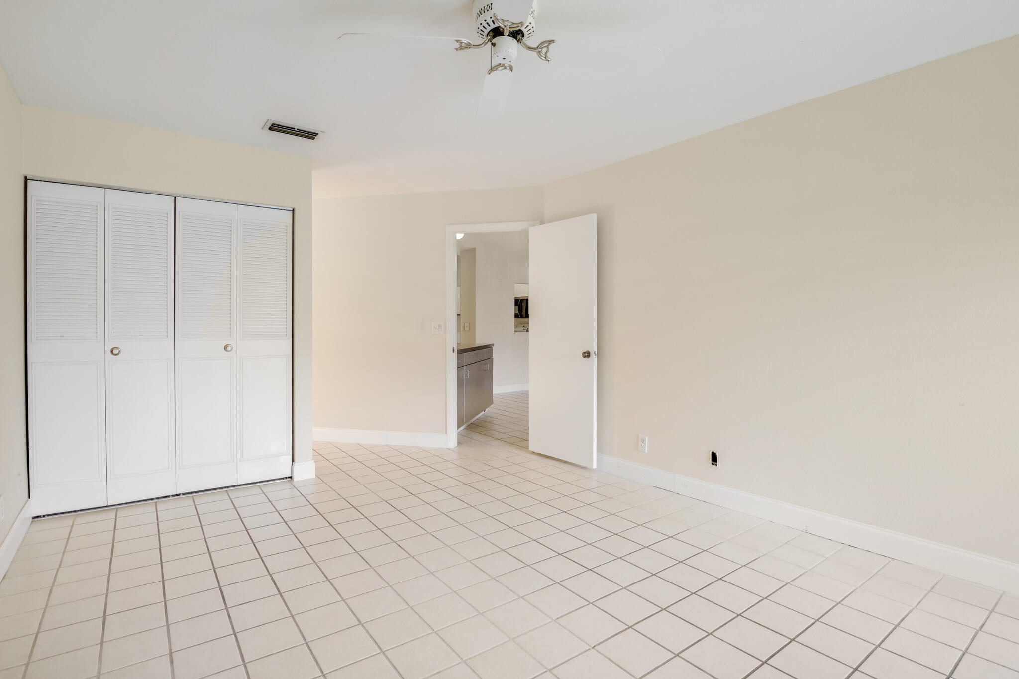 3340 Lucerne Park Drive 3340