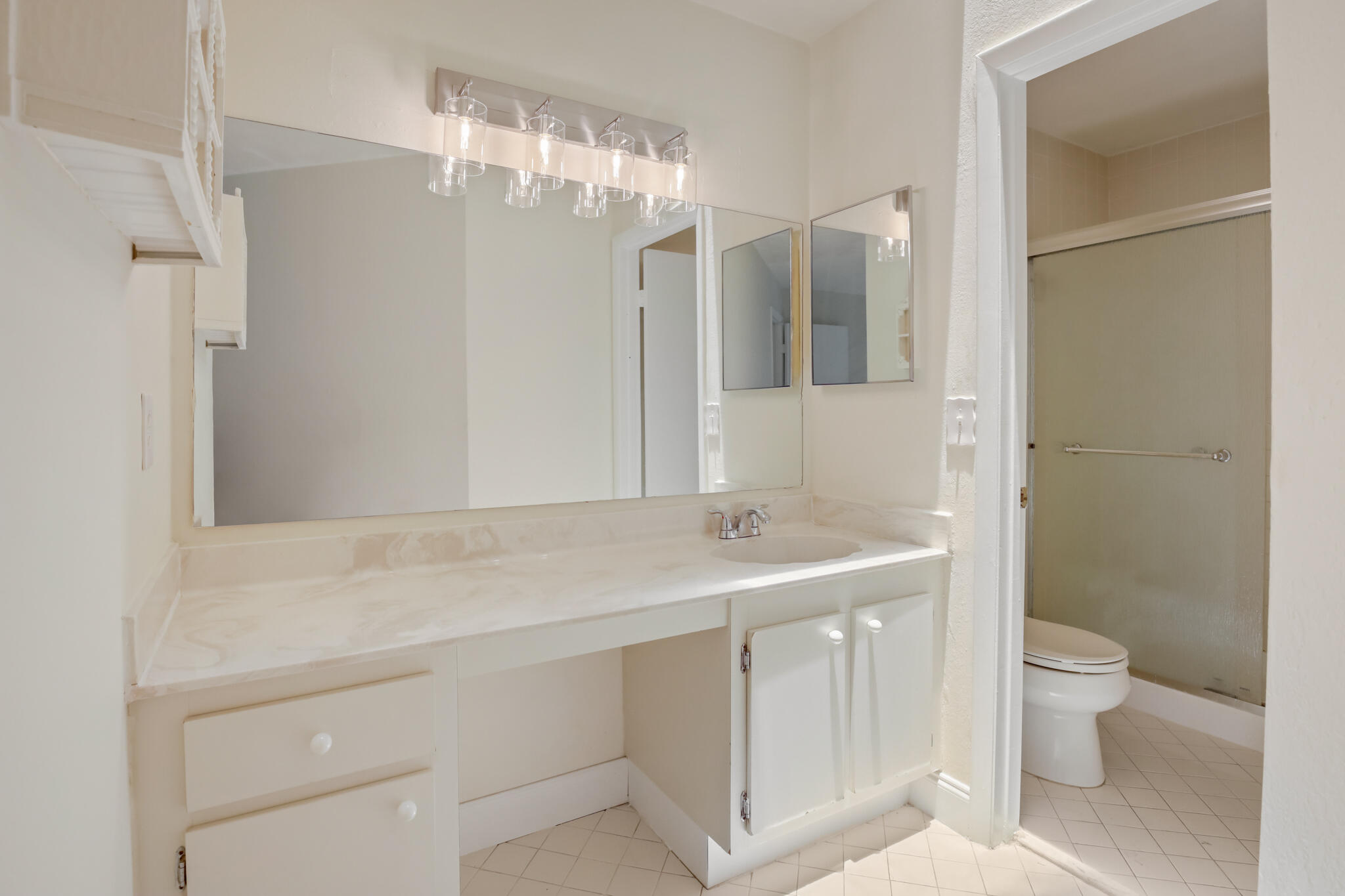 3340 Lucerne Park Drive