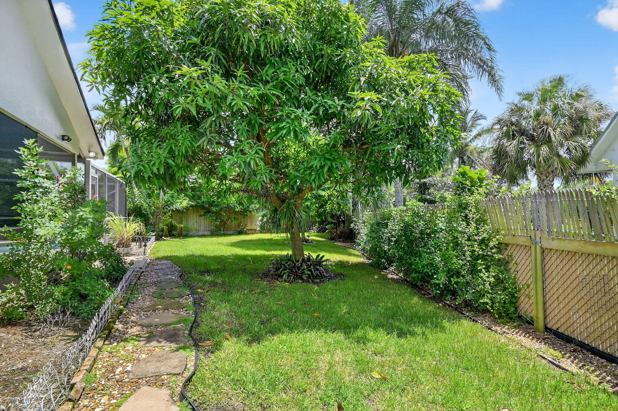 2688 Yarmouth Drive