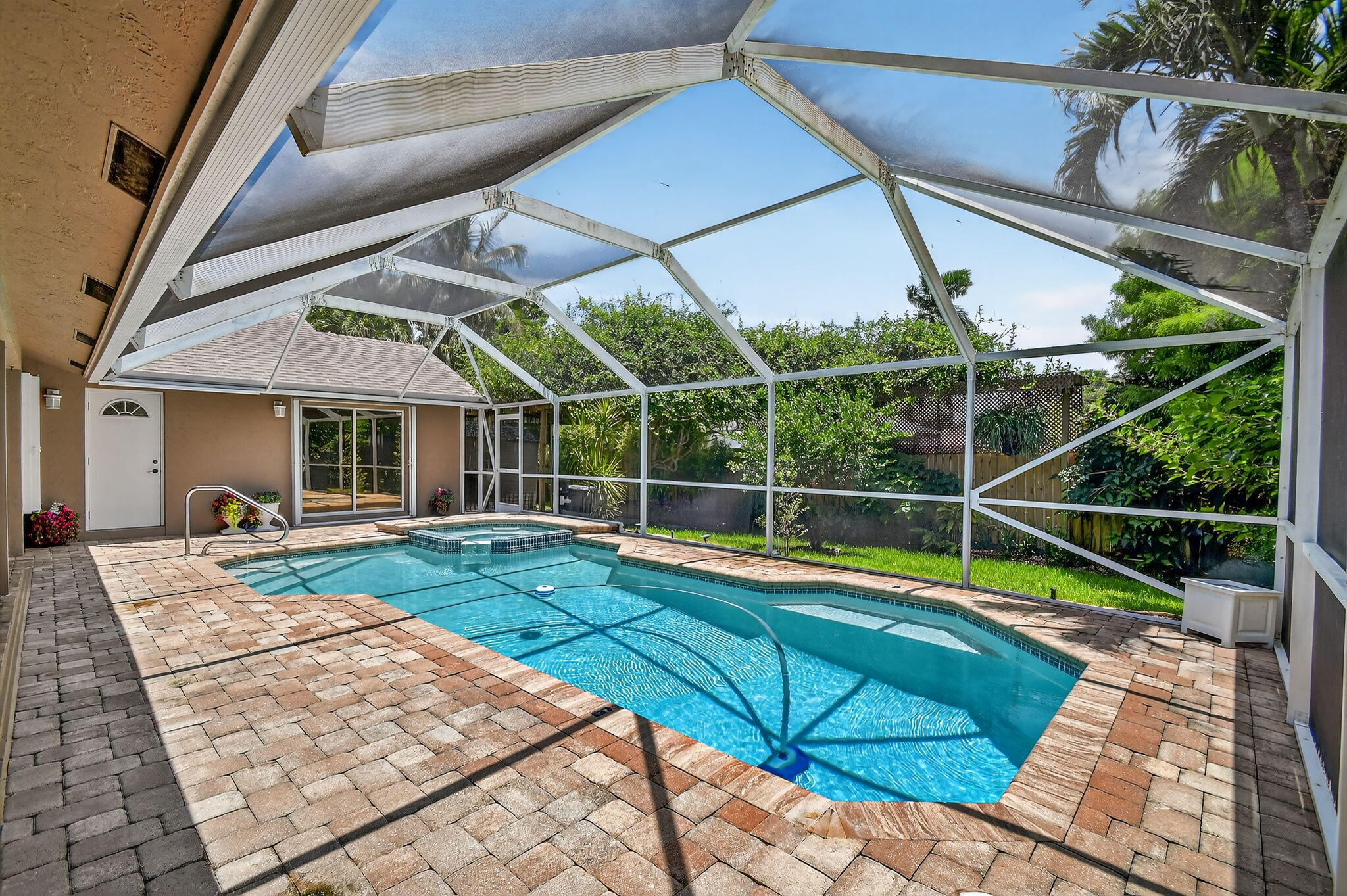 2688 Yarmouth Drive
