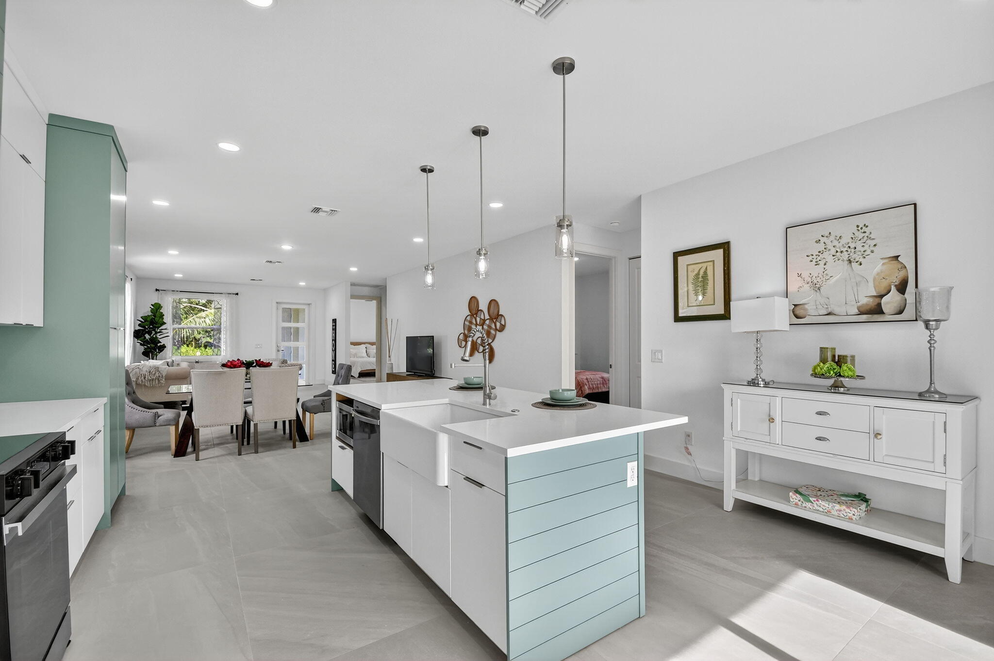 601 N Loxahatchee Drive