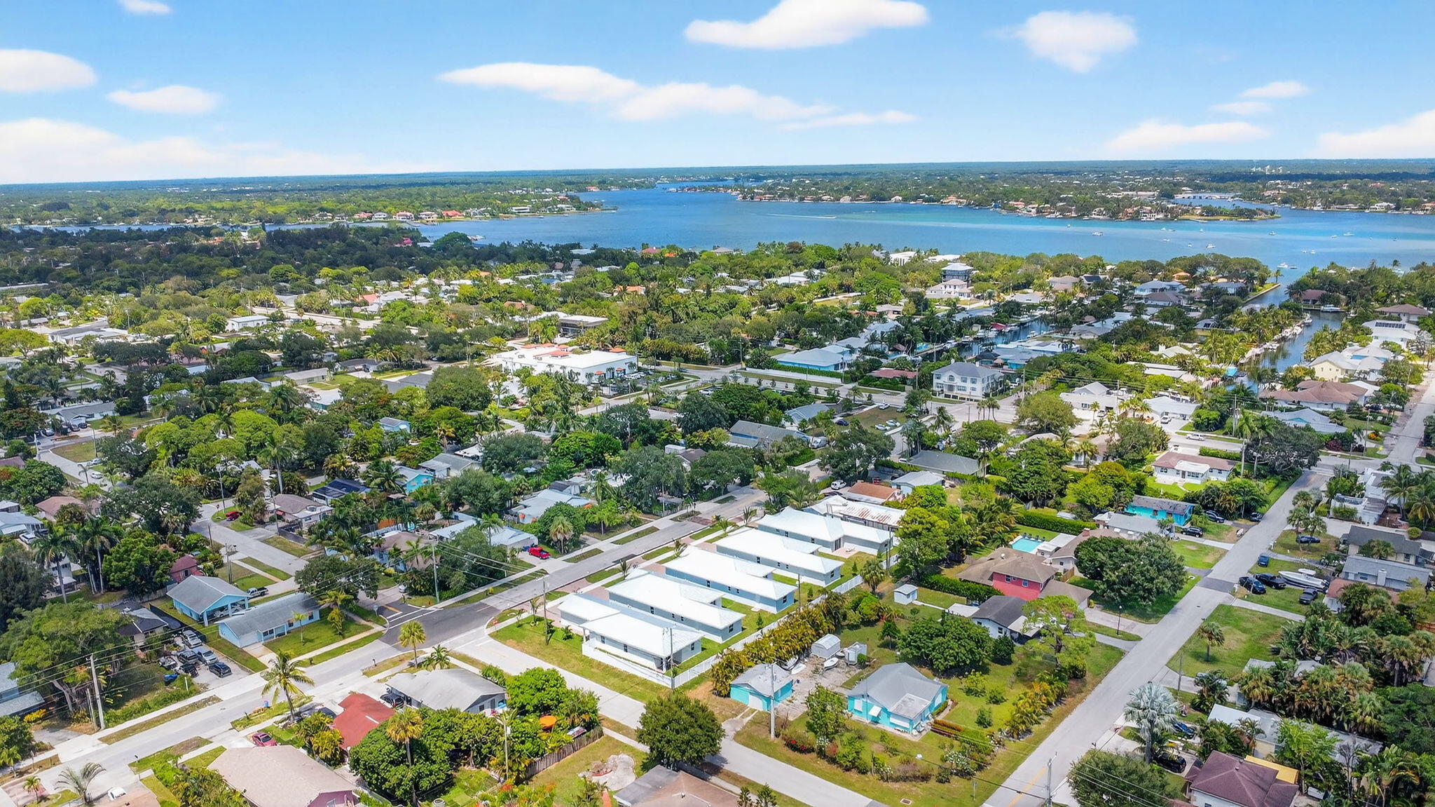 601 N Loxahatchee Drive