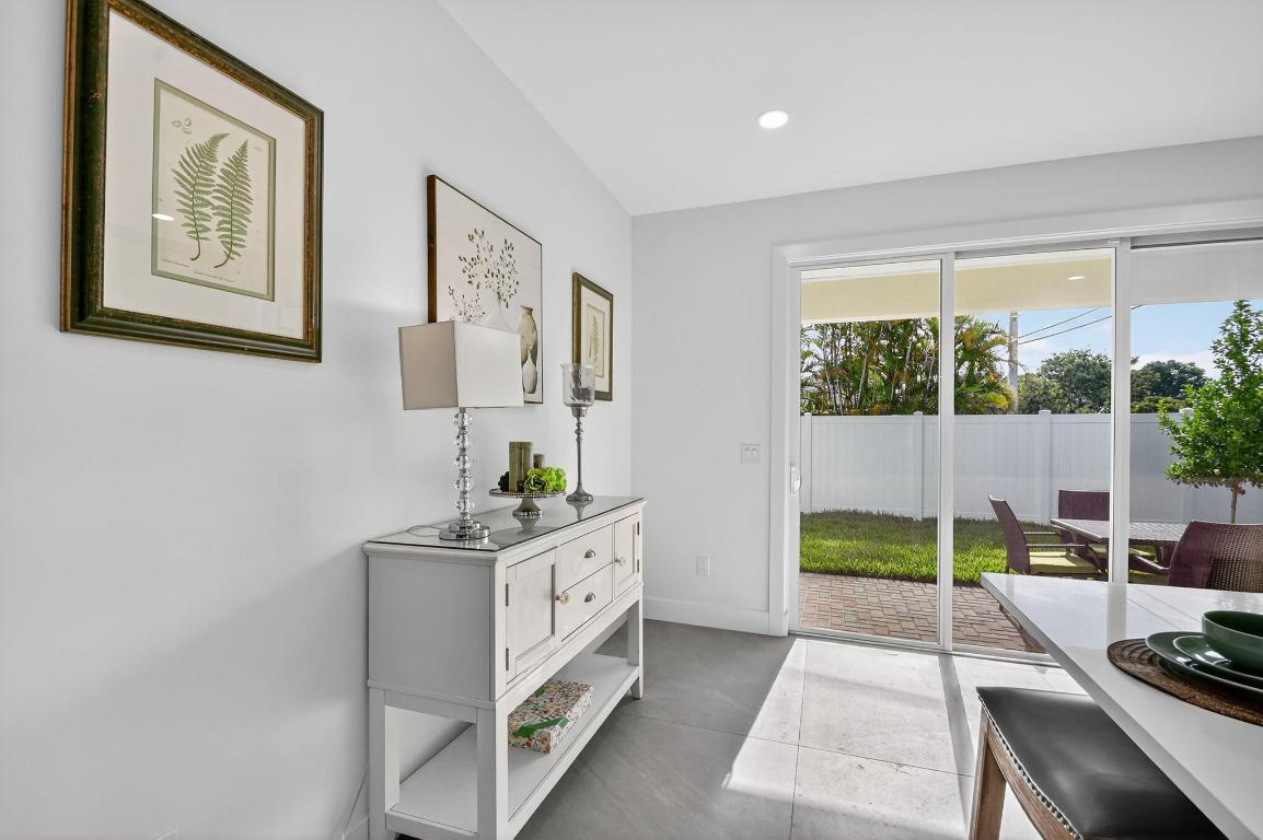 601 N Loxahatchee Drive