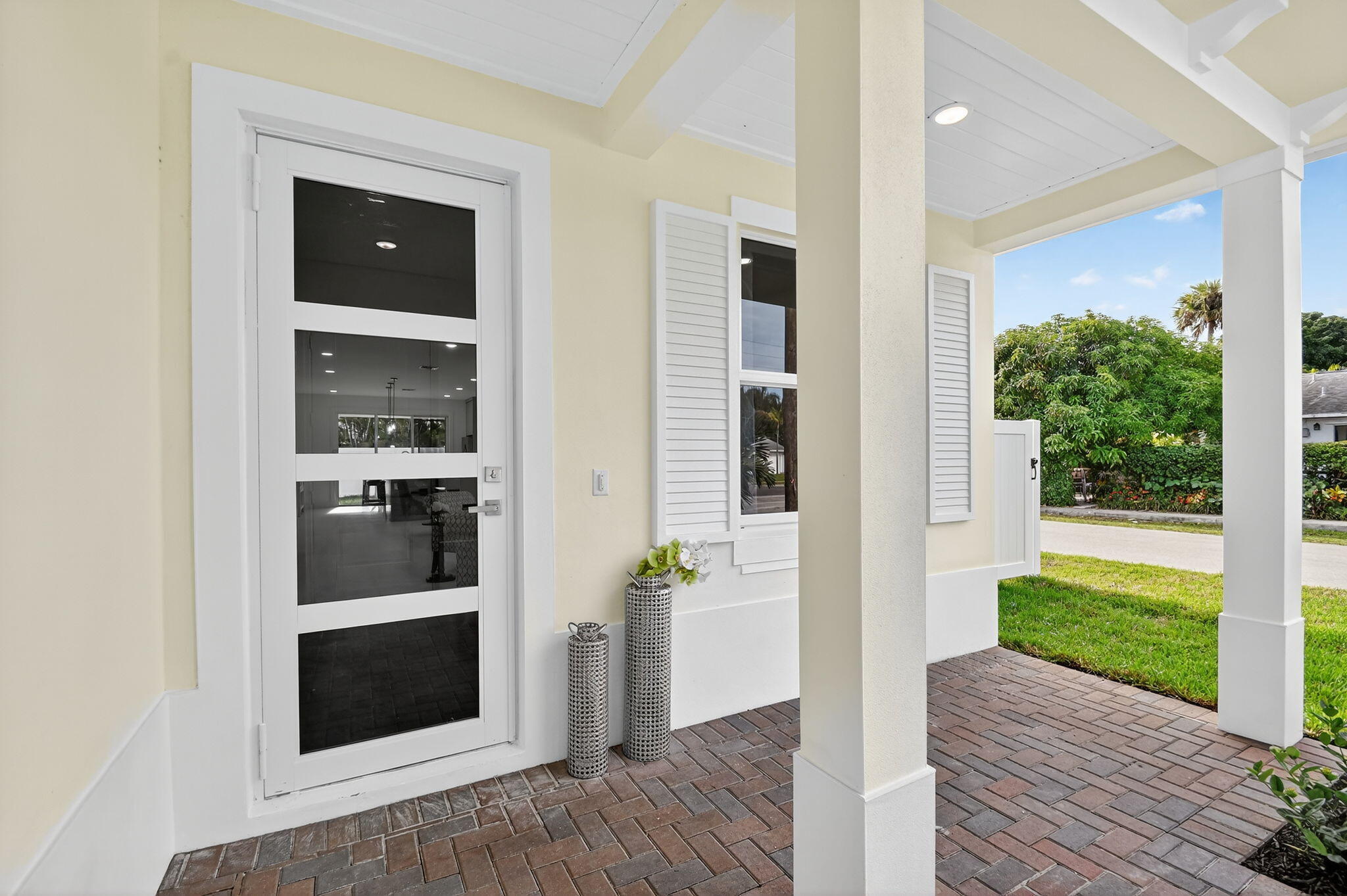 601 N Loxahatchee Drive