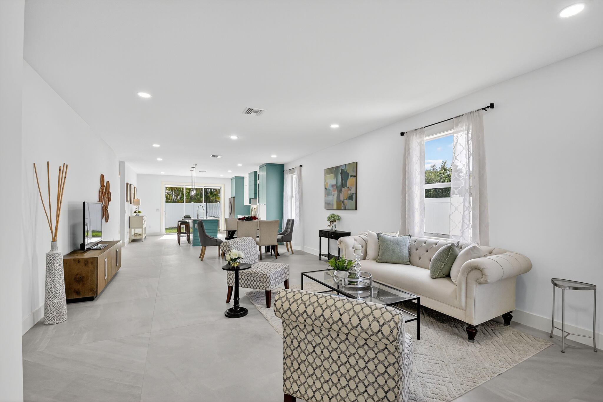 601 N Loxahatchee Drive