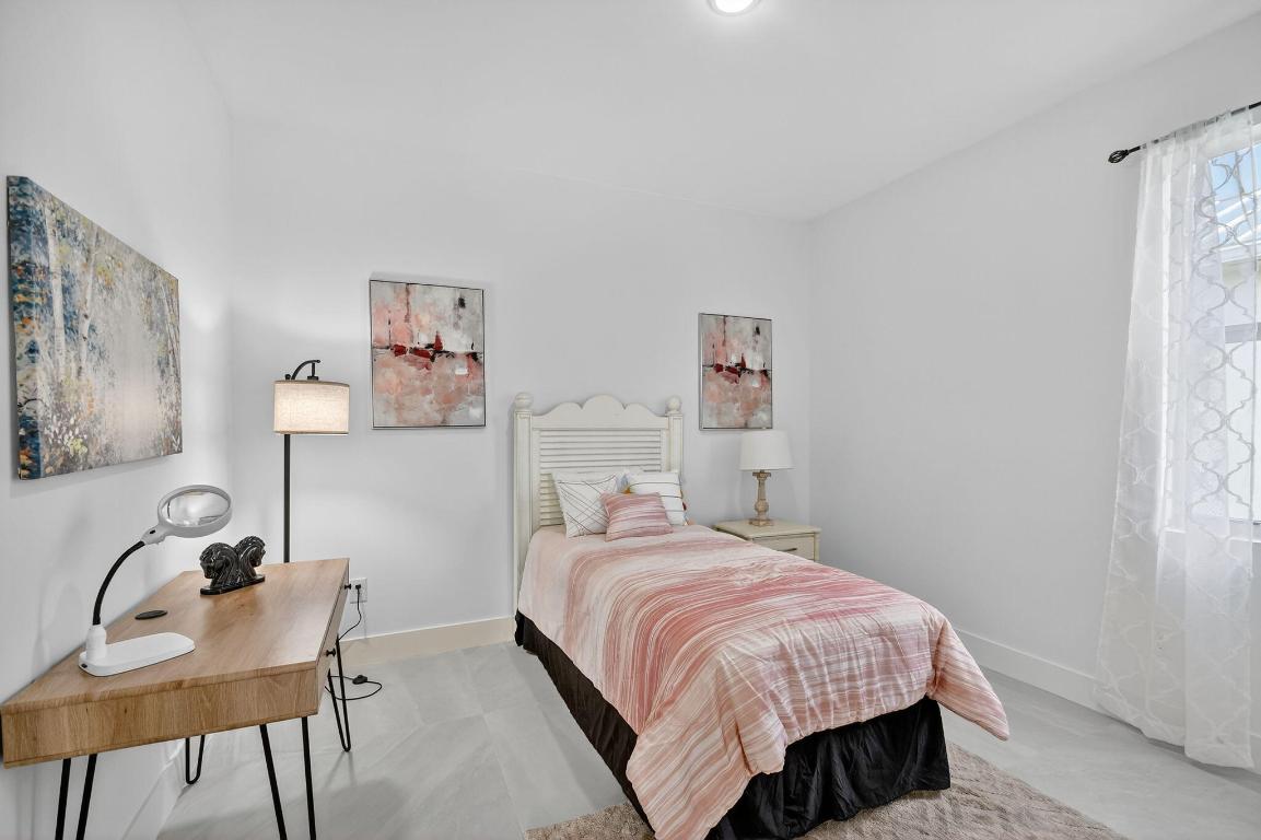 601 N Loxahatchee Drive