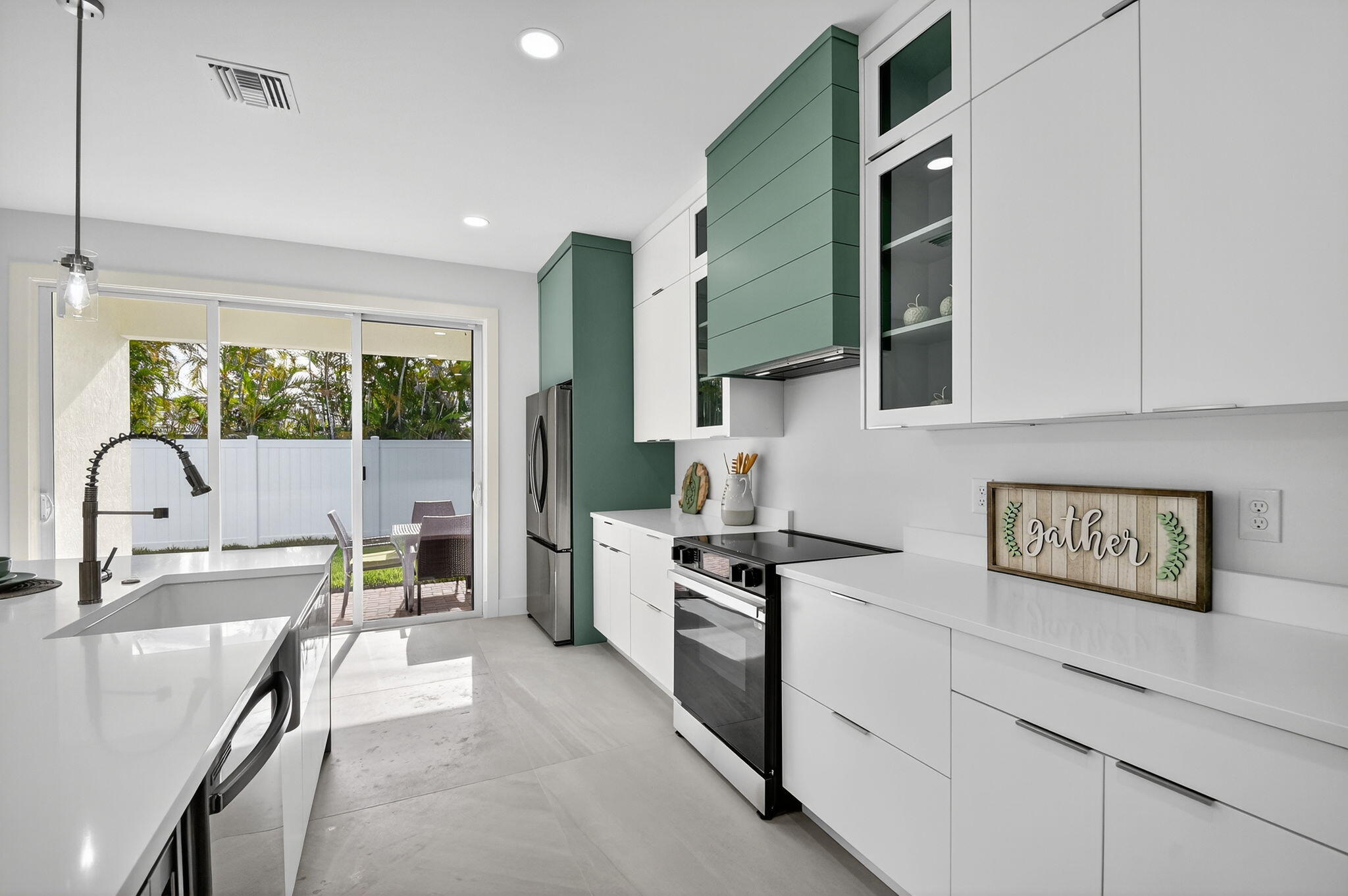 601 N Loxahatchee Drive