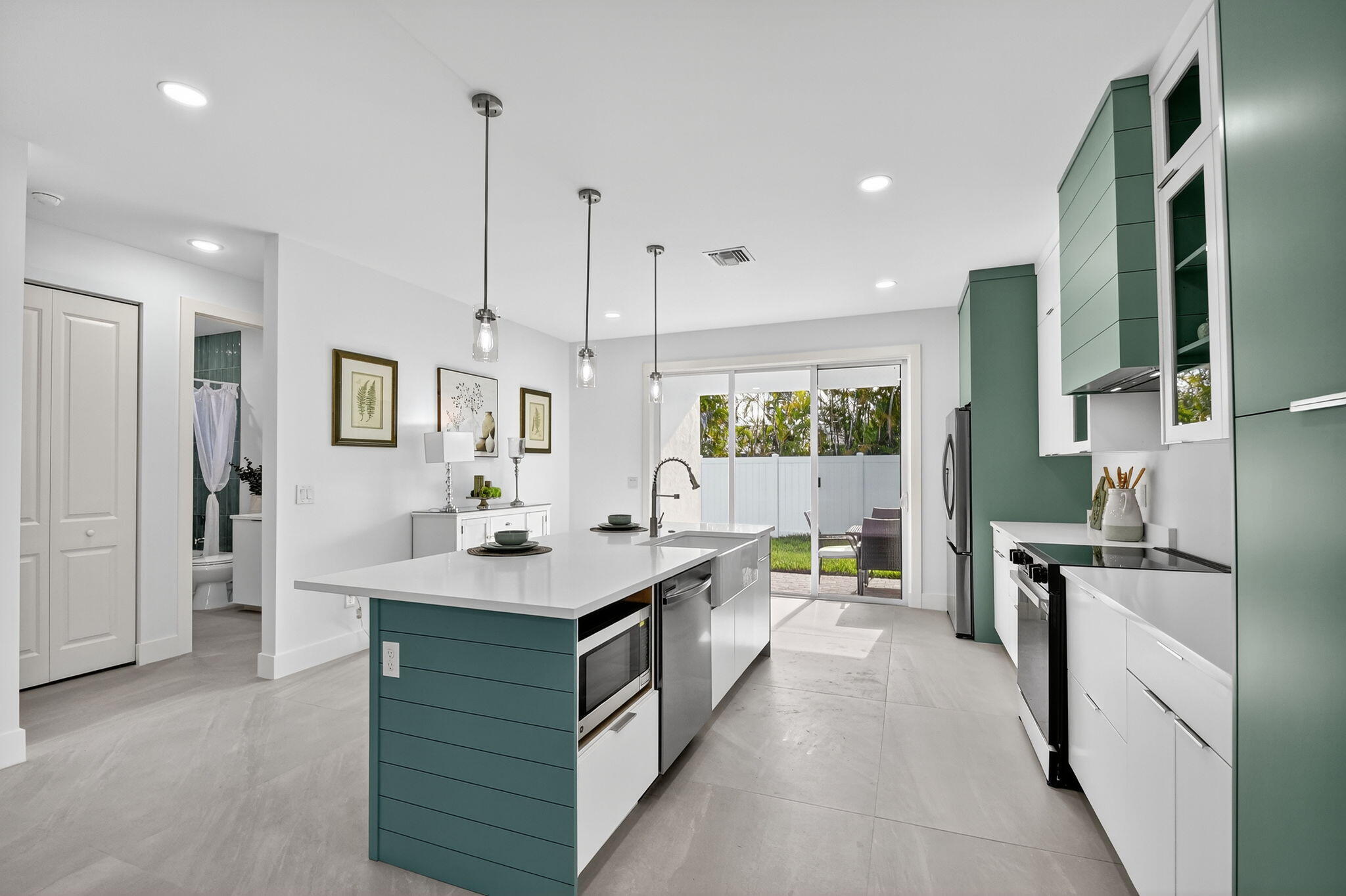 601 N Loxahatchee Drive