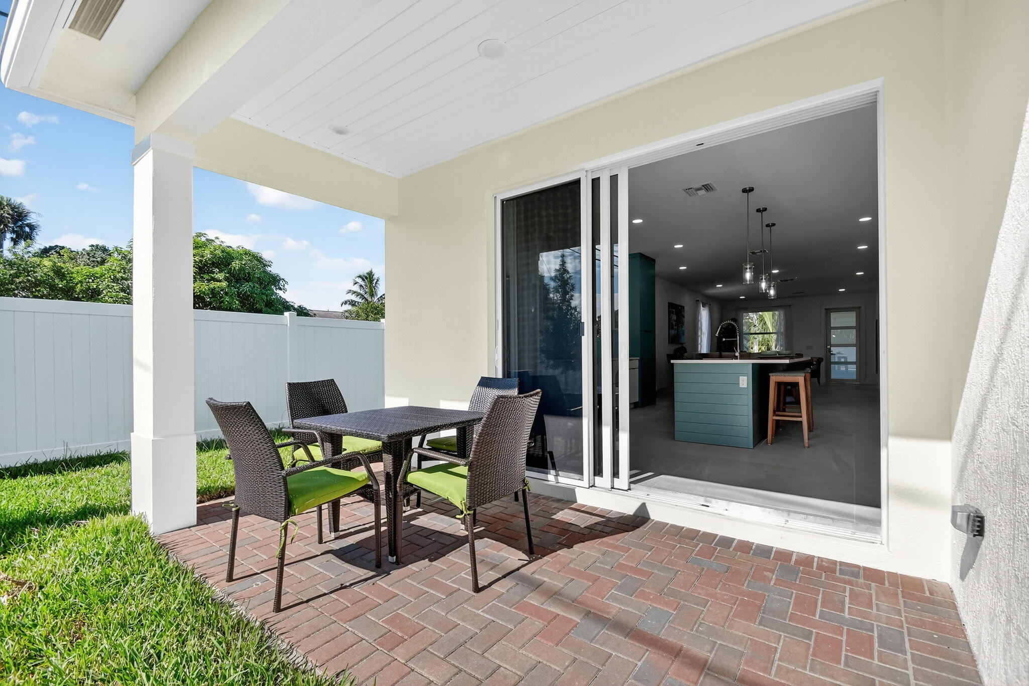 601 N Loxahatchee Drive