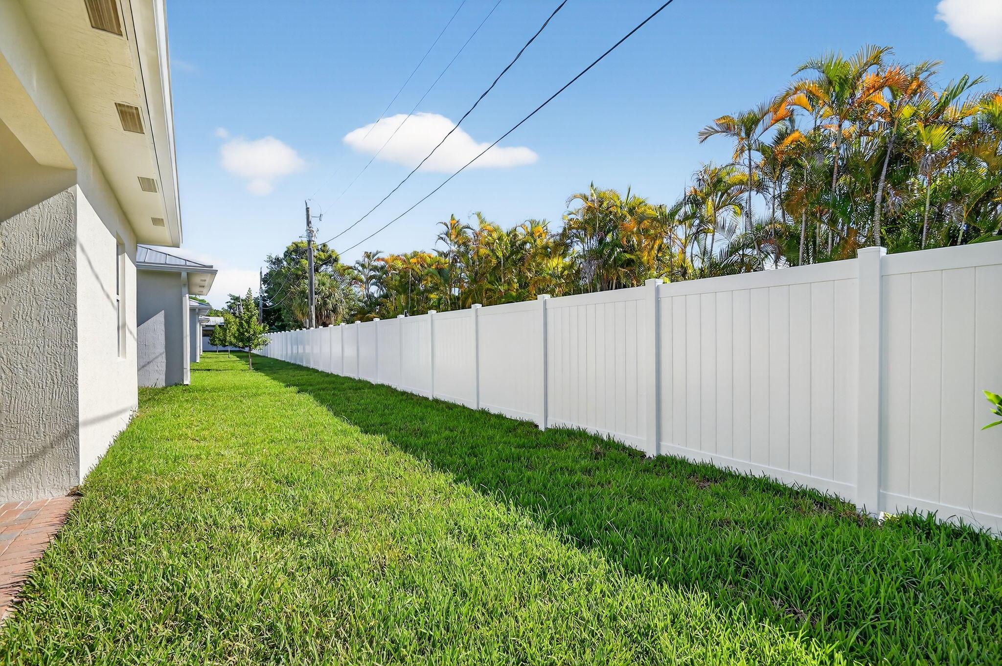 601 N Loxahatchee Drive