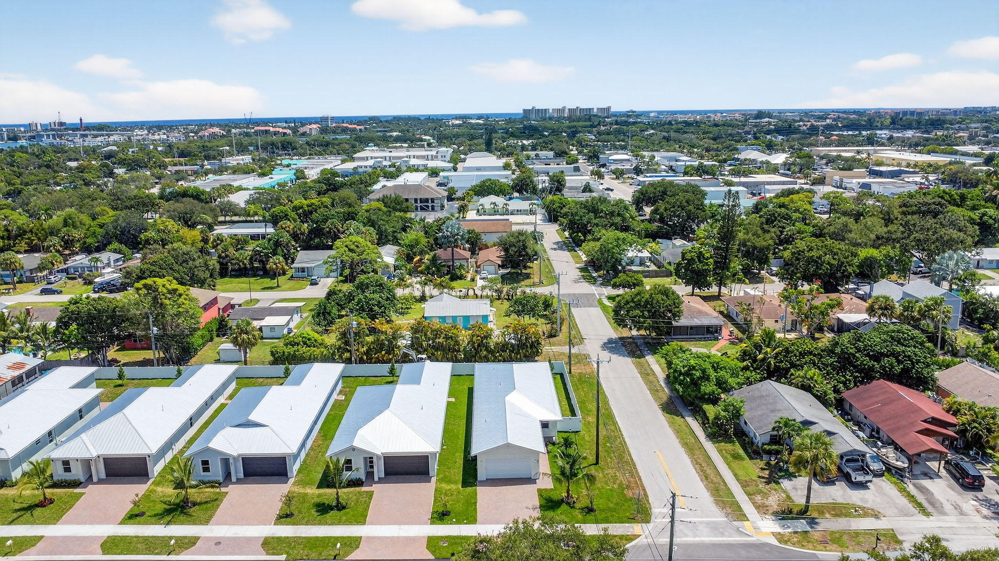 601 N Loxahatchee Drive