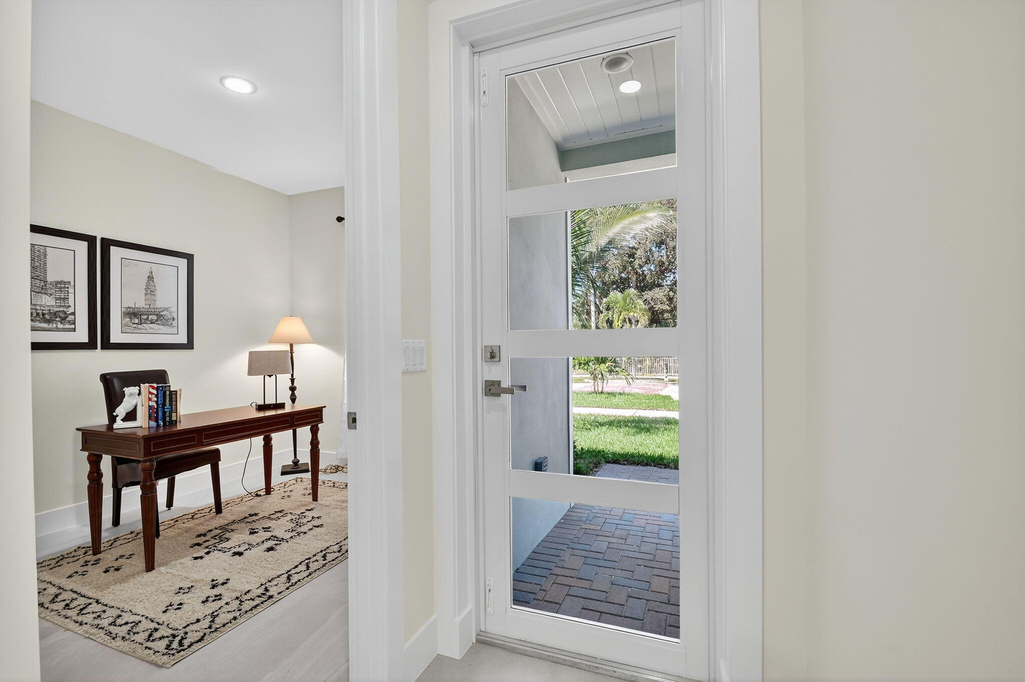 611 N Loxahatchee Drive