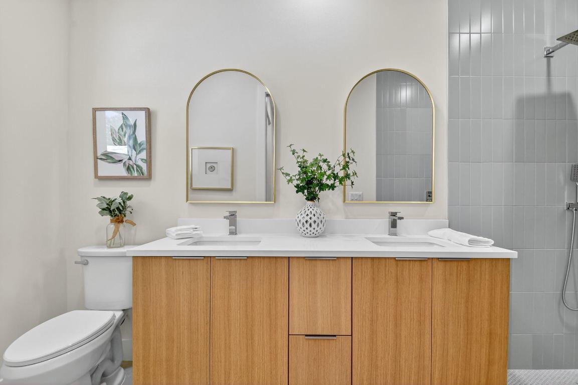 611 N Loxahatchee Drive